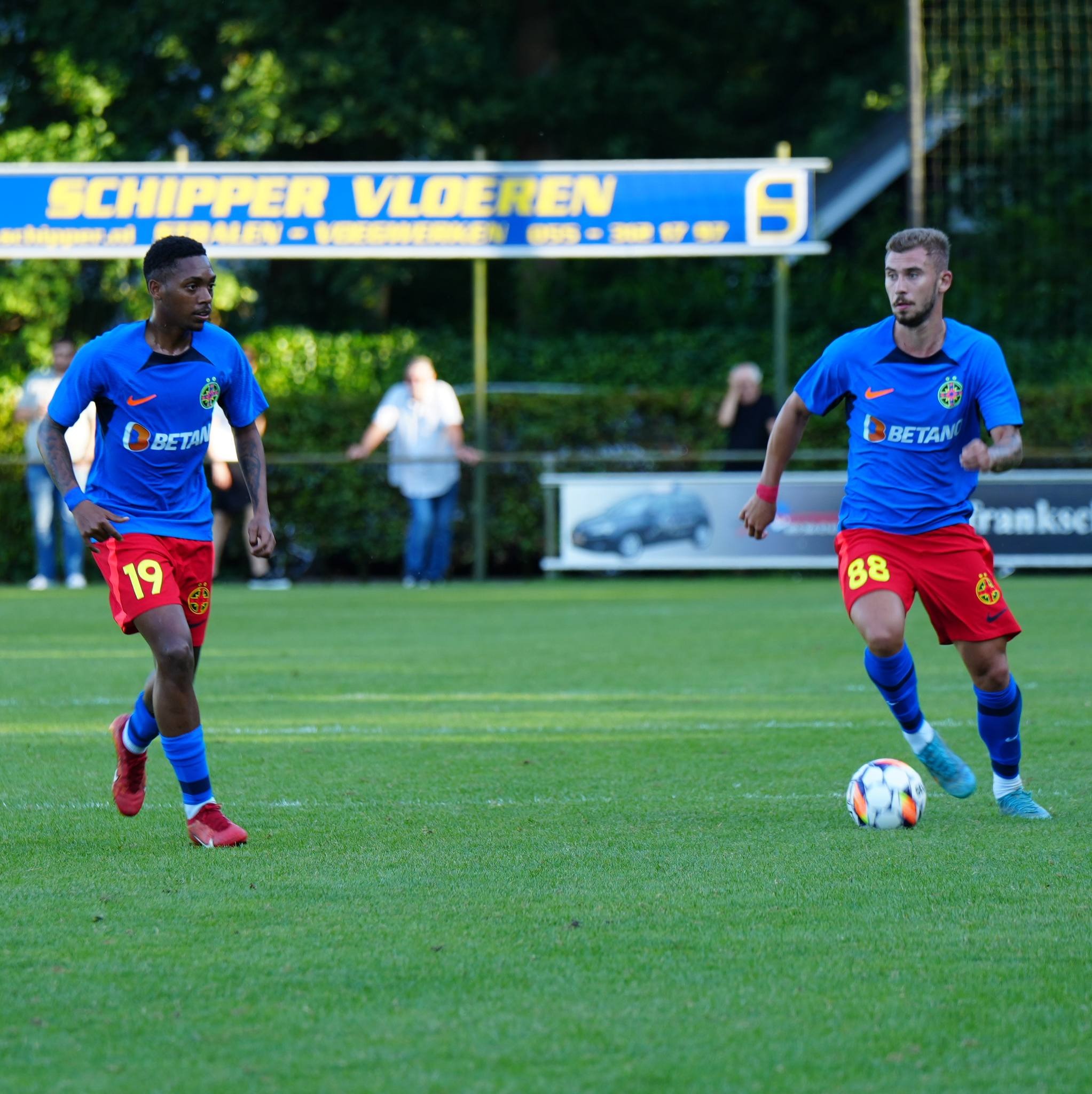 Amical FCSB - Apeldoorn 8-0 FOTO: facebook.com/FCSBOfficial