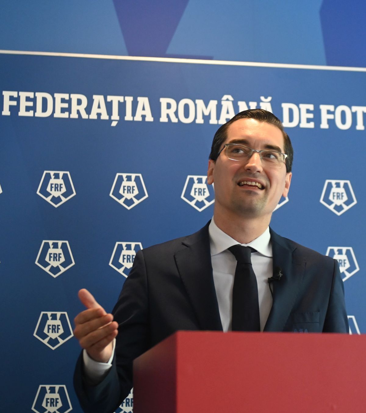 Planul B Răzvan Burleanu anunță că viitorul lui Edi Iordănescu va fi decis în „ maxim o săptămână ”