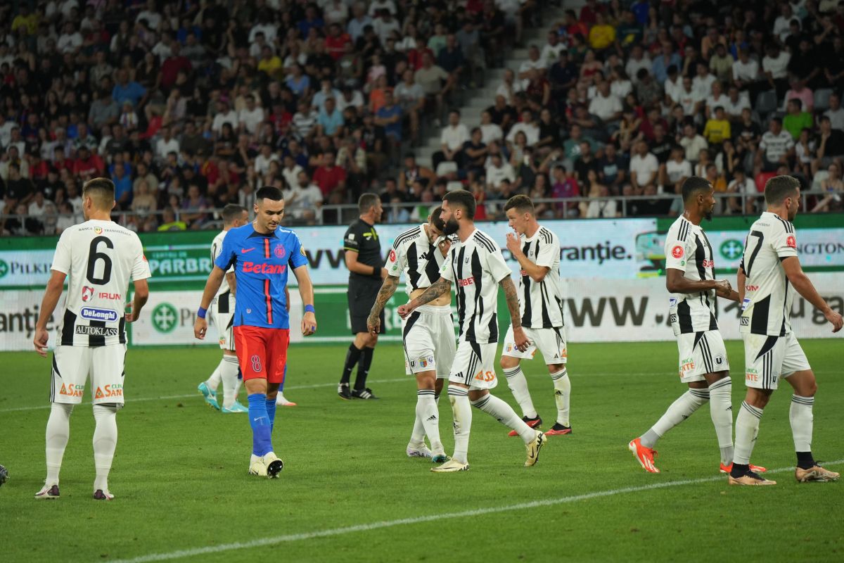 FCSB - U CLUJ