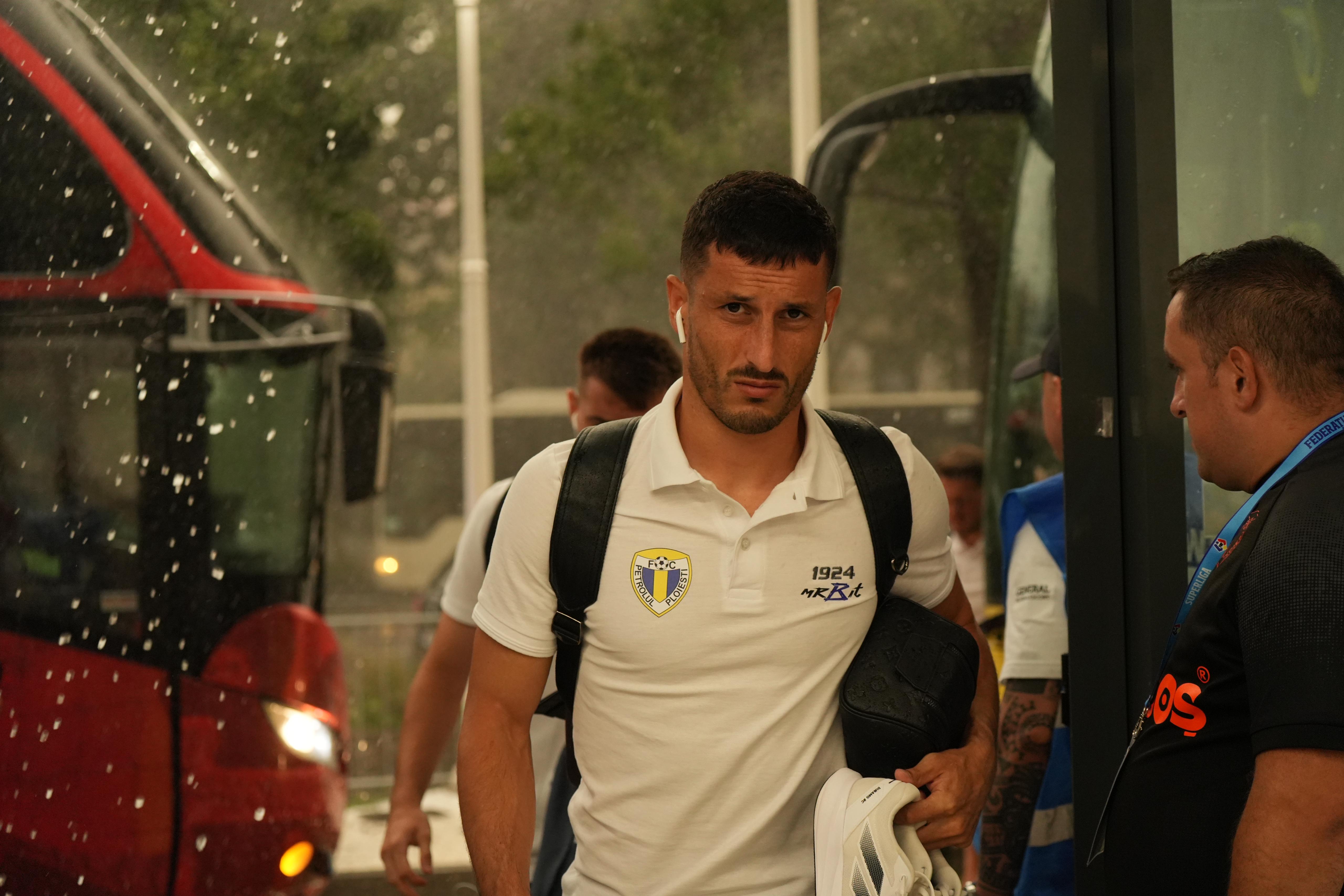 Furtună înainte de Dinamo - Petrolul