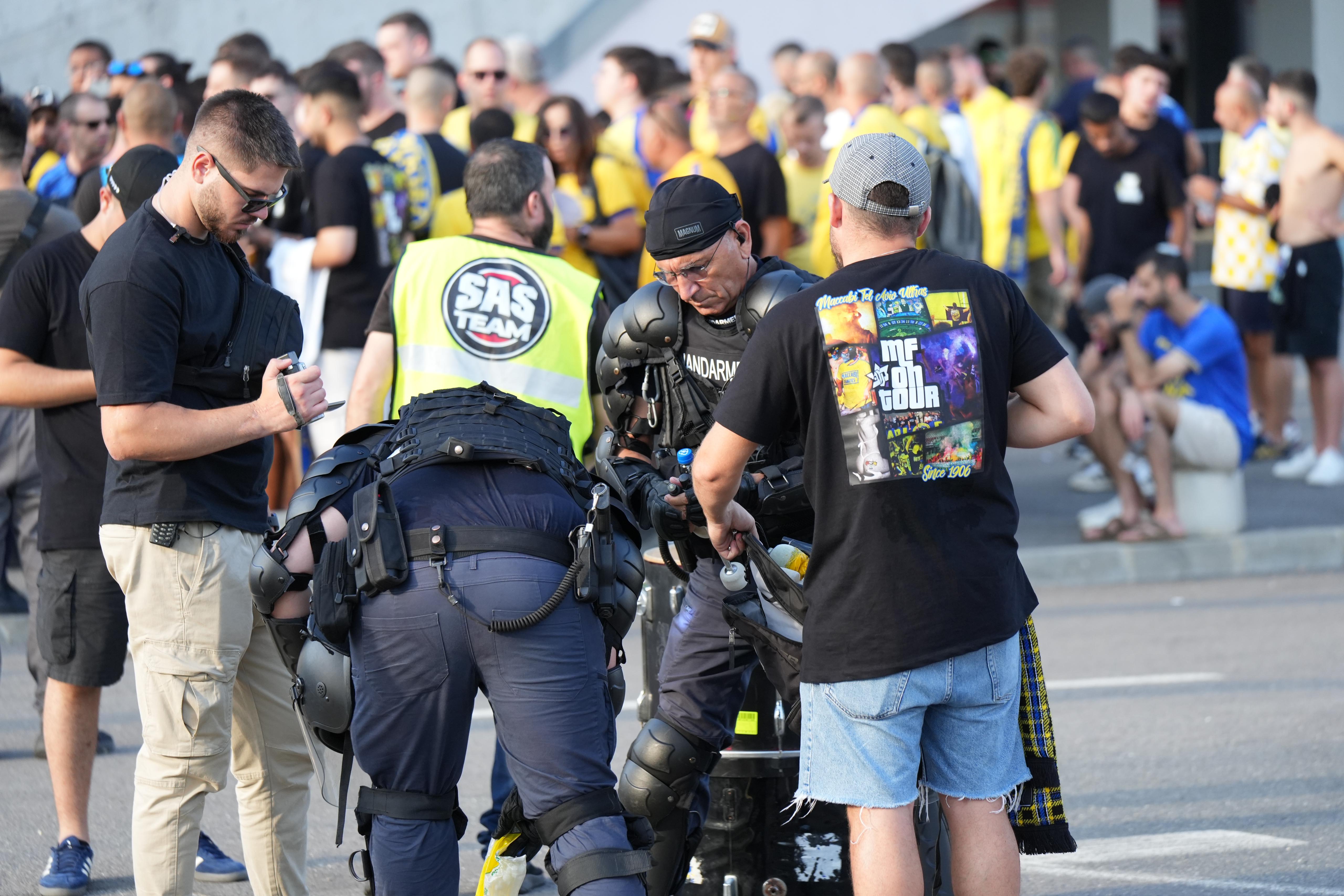 Control strict în Ghencea înainte de FCSB - Maccabi Tel-Aviv