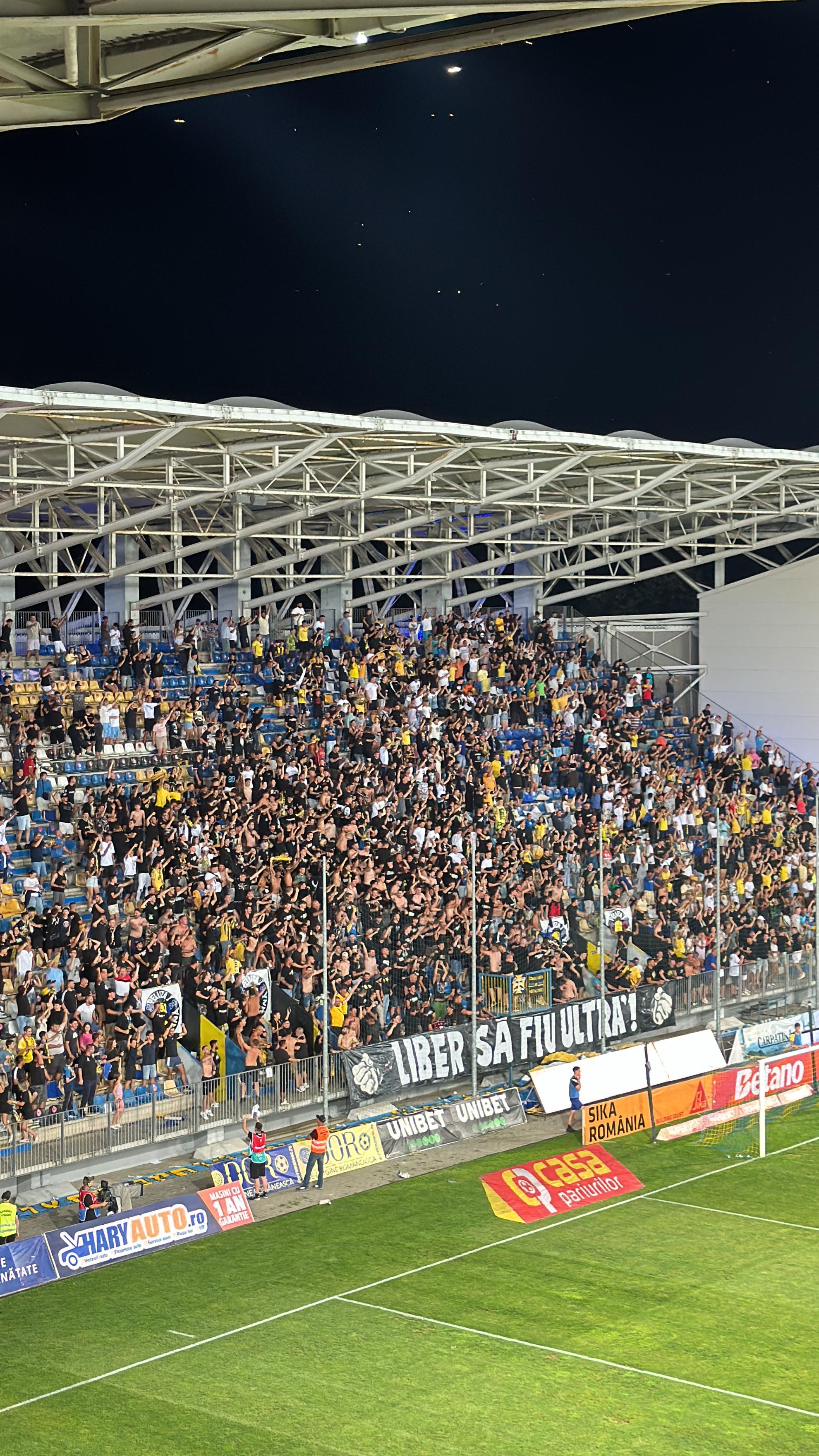 Petrolul - Rapid, meci