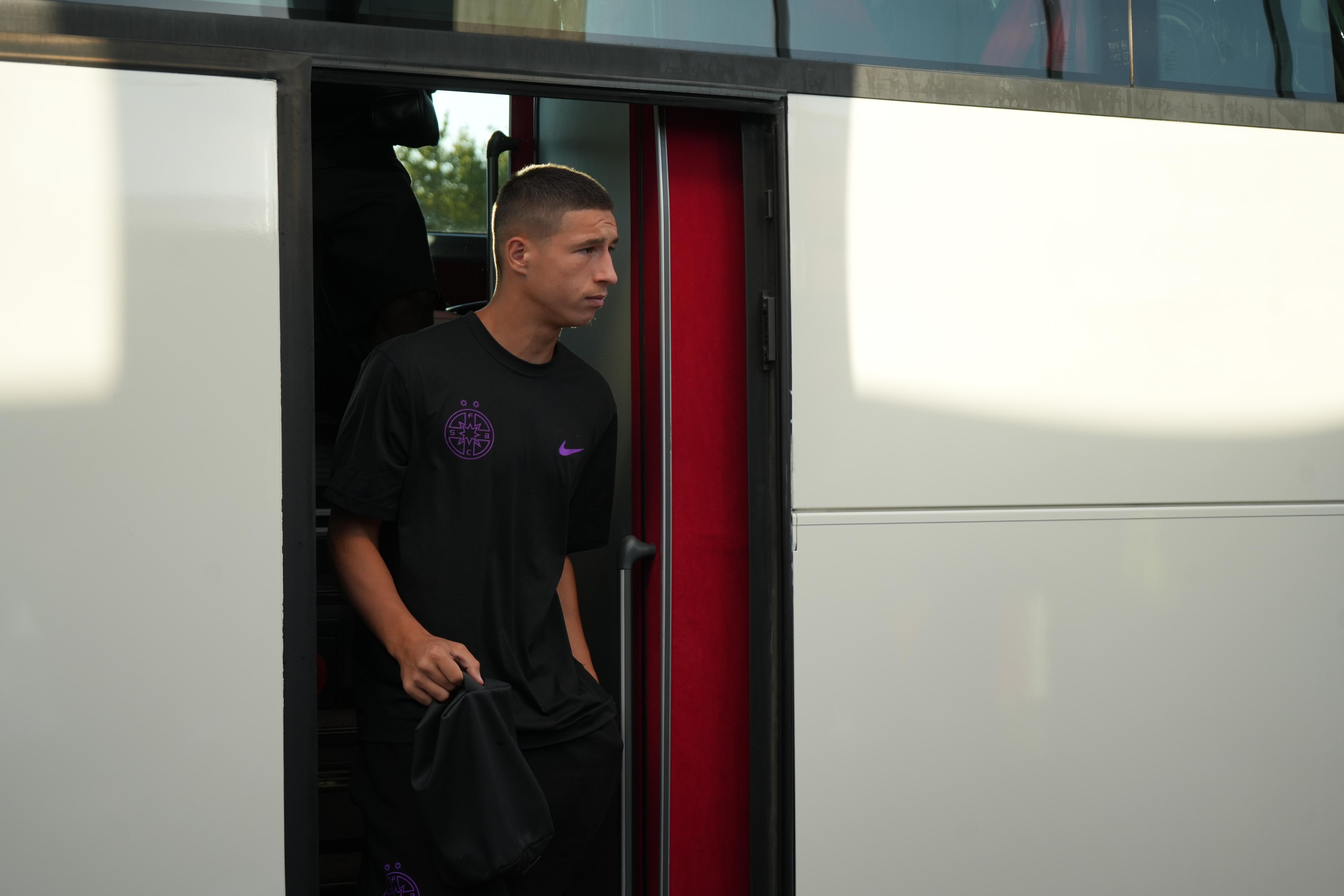 Maccabi Tel-Aviv - FCSB: campioana României a ajuns la stadion