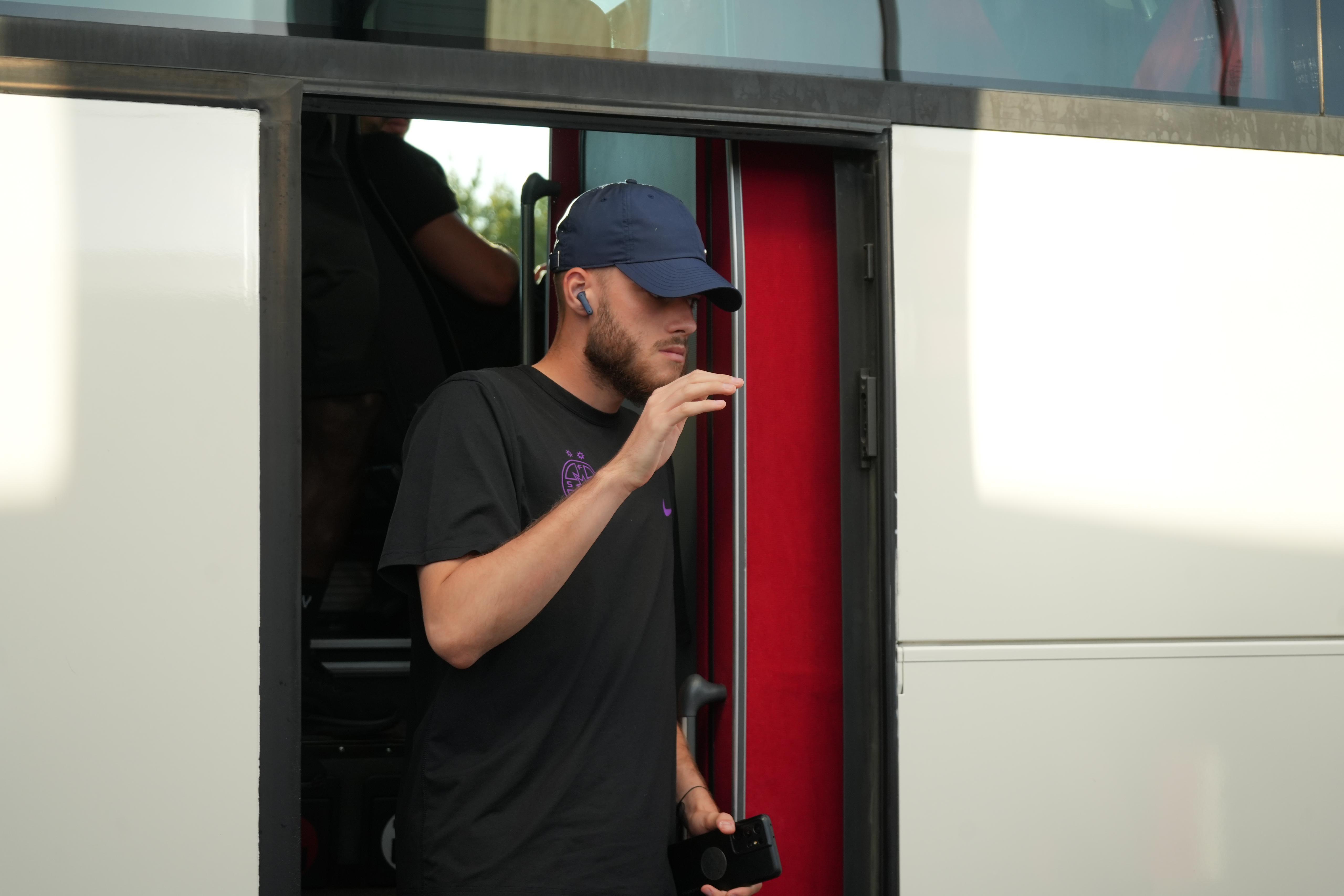 Maccabi Tel-Aviv - FCSB: campioana României a ajuns la stadion