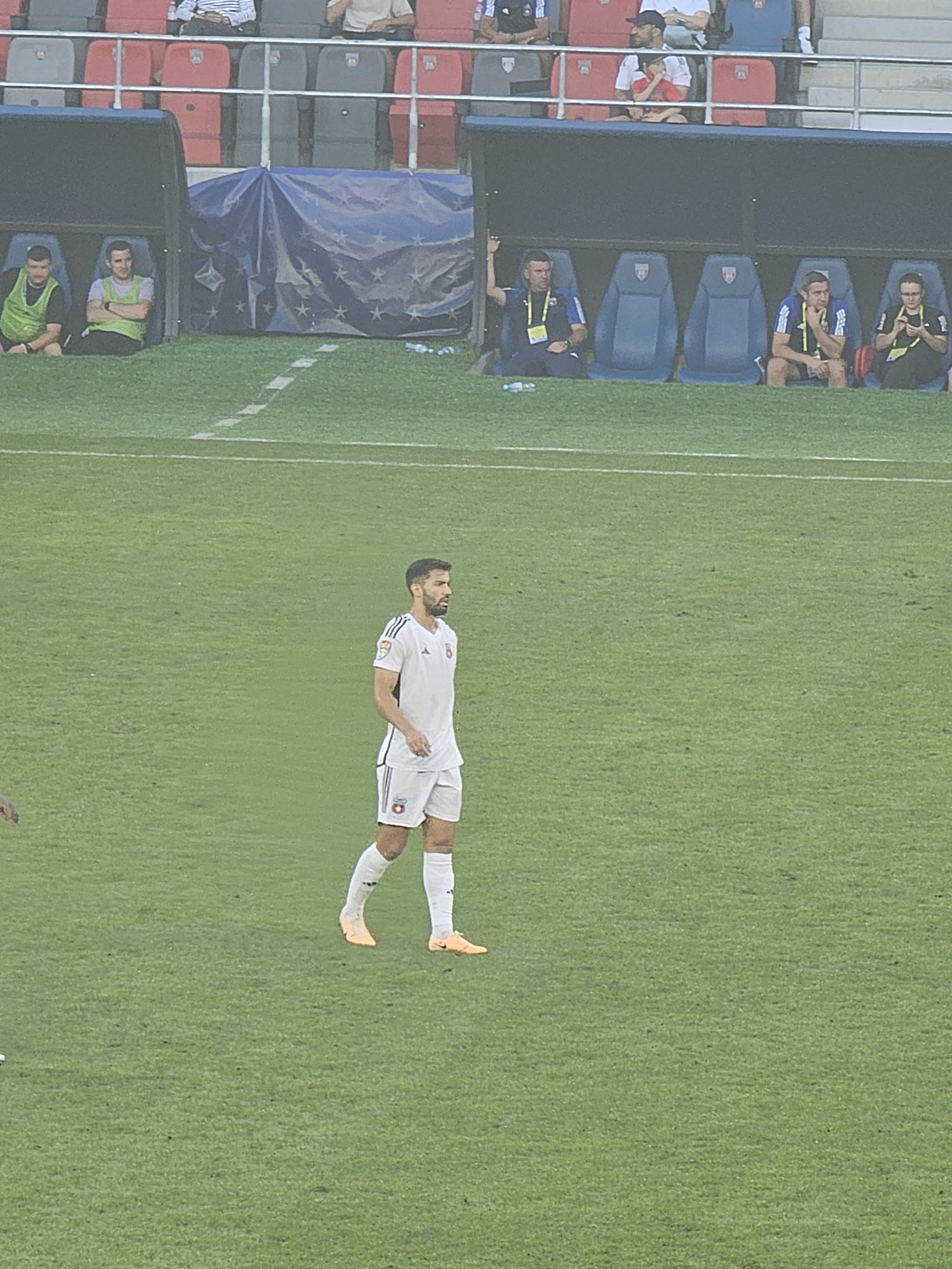 Steaua-FC Argeș(1).jpeg