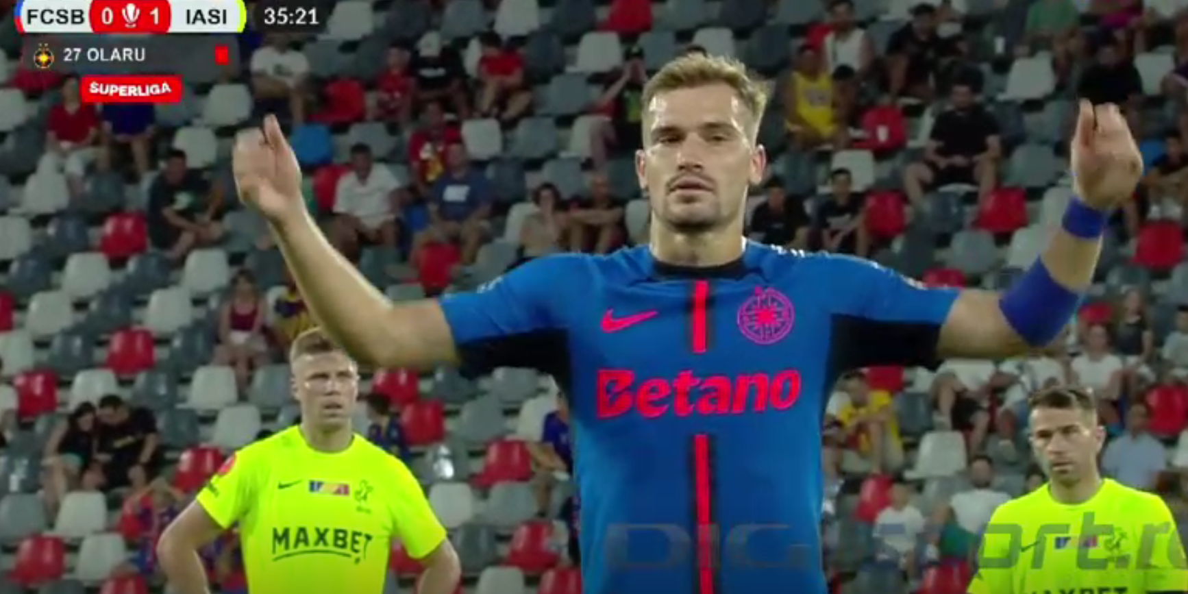 Darius Olaru, eliminat în FCSB - Poli Iași. Foto: captură DigiSport