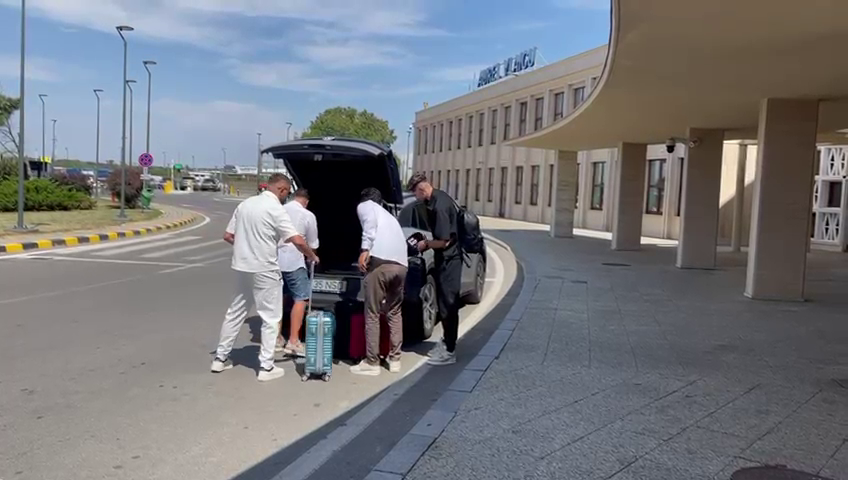 Albion Rrahmani a plecat spre Praga pentru a semna cu Sparta