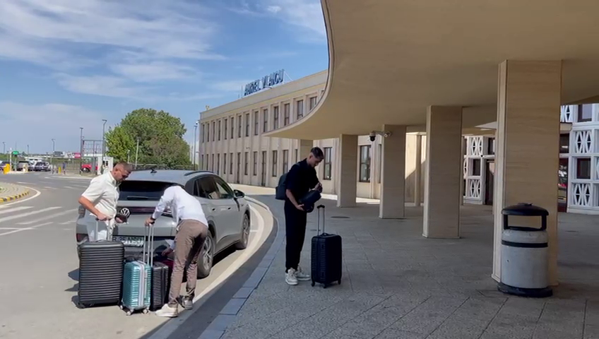 Albion Rrahmani a plecat spre Praga pentru a semna cu Sparta