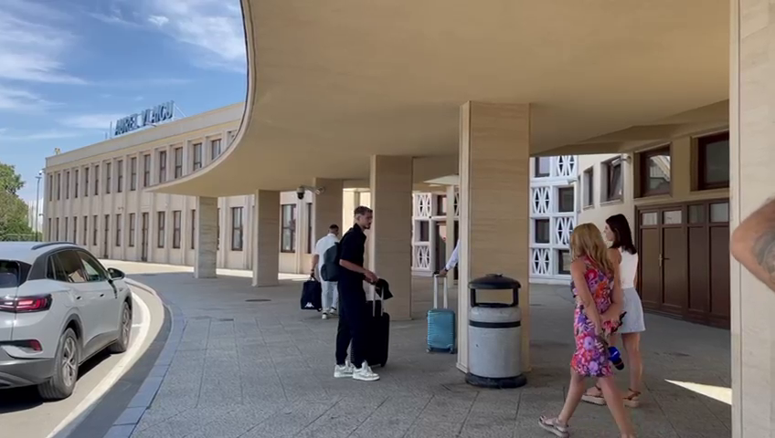 Albion Rrahmani a plecat spre Praga pentru a semna cu Sparta
