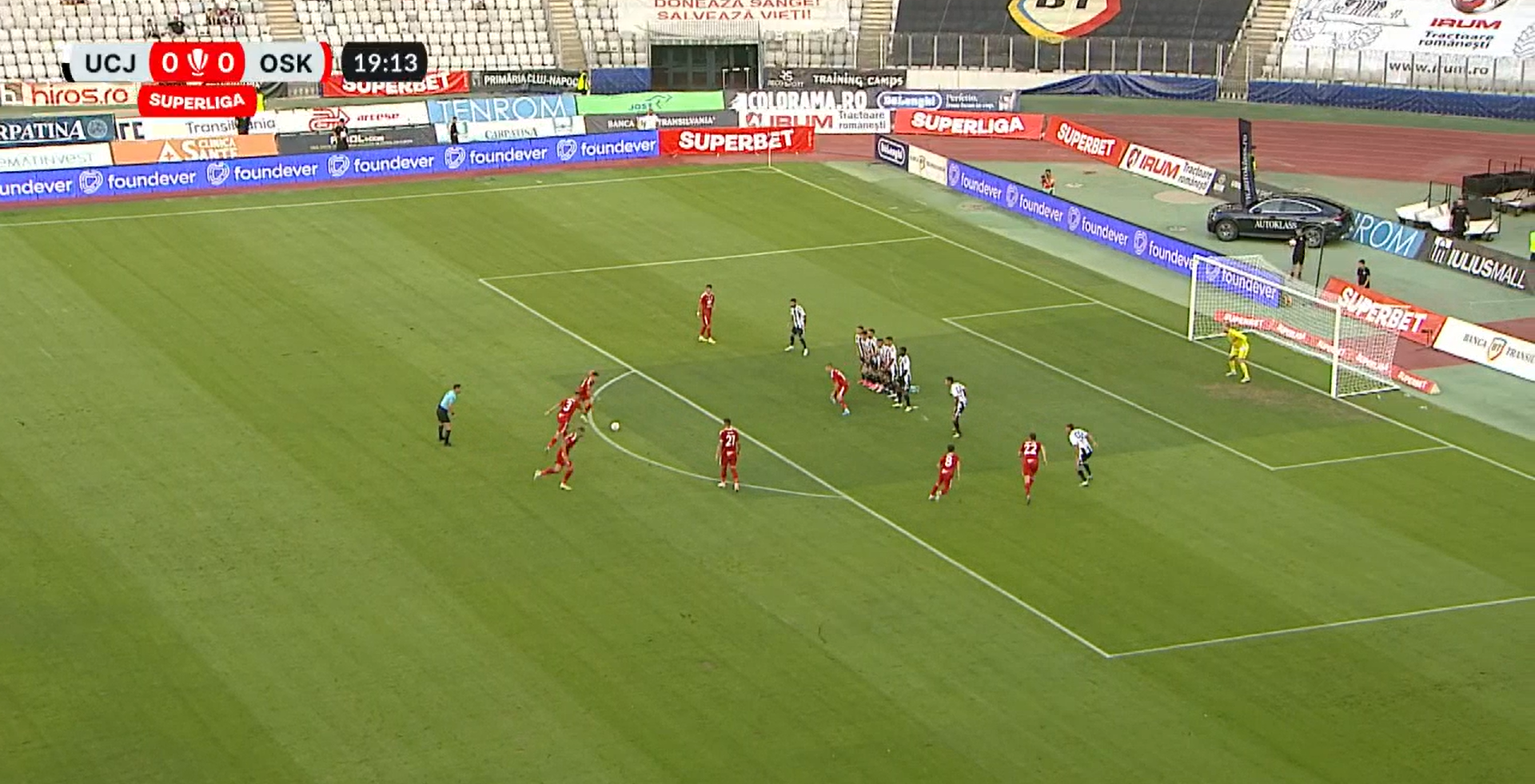 Fază comică la U Cluj - Sepsi / Foto: Prima Sport4.png