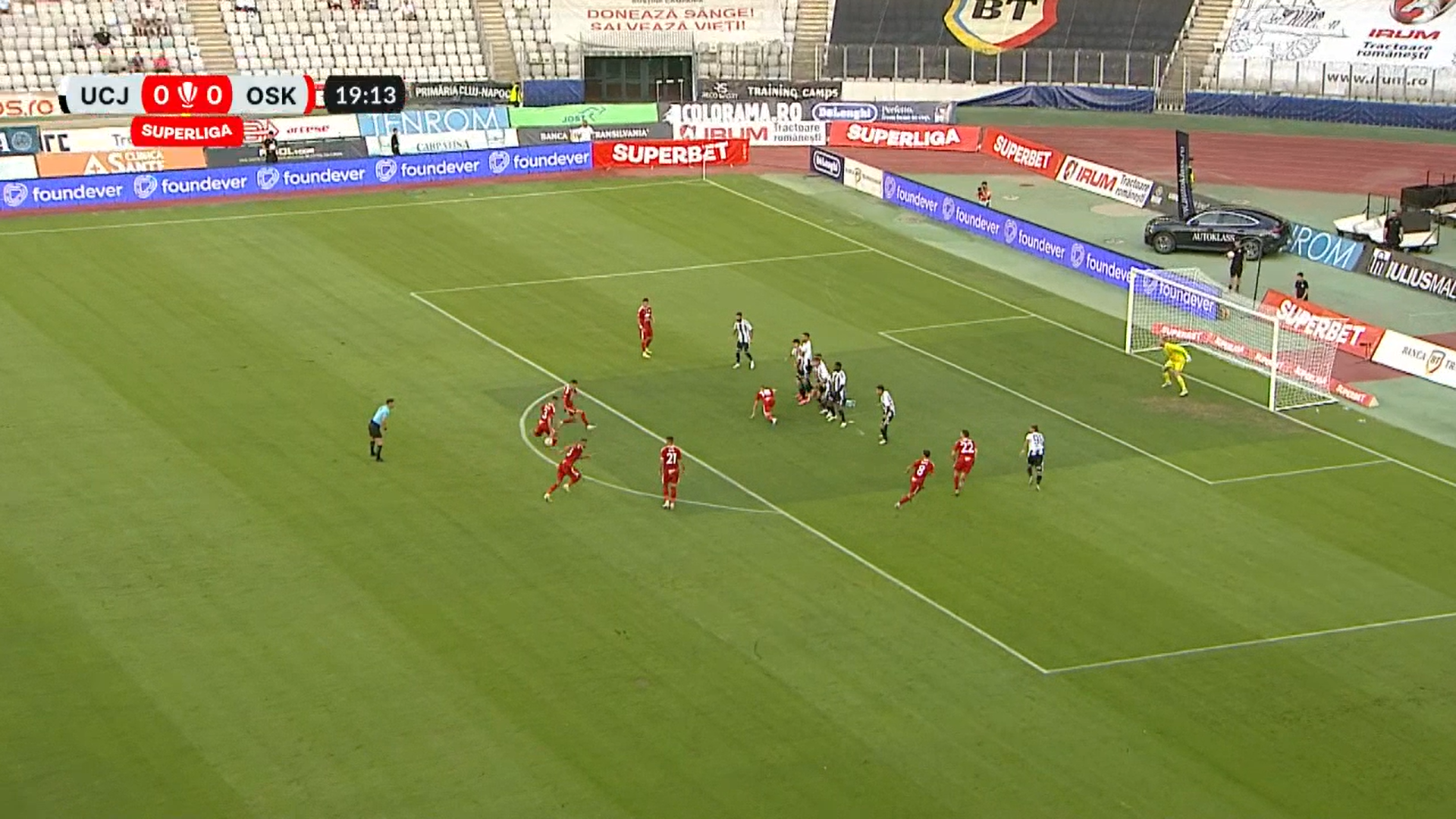 Fază comică la U Cluj - Sepsi / Foto: Prima Sport6.png