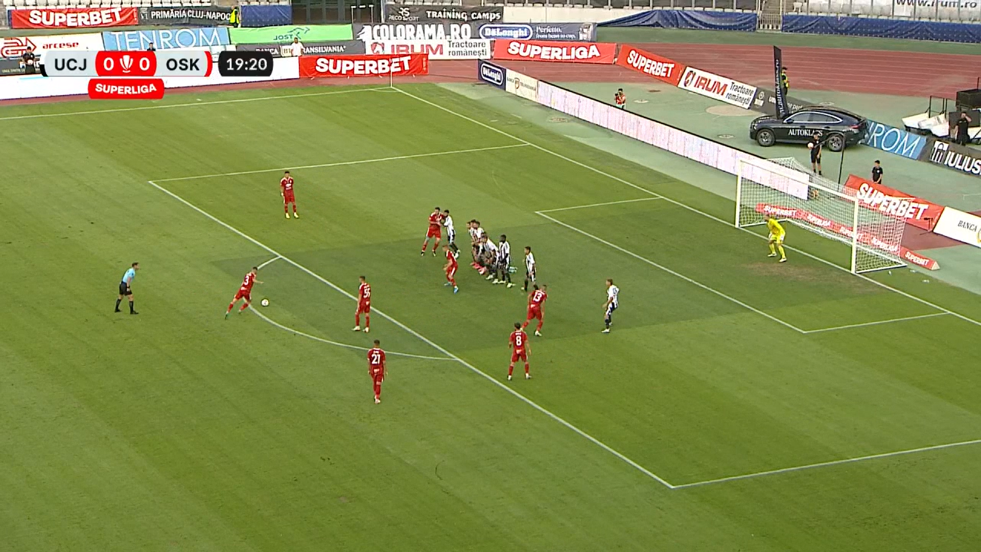 Fază comică la U Cluj - Sepsi / Foto: Prima Sport16.png