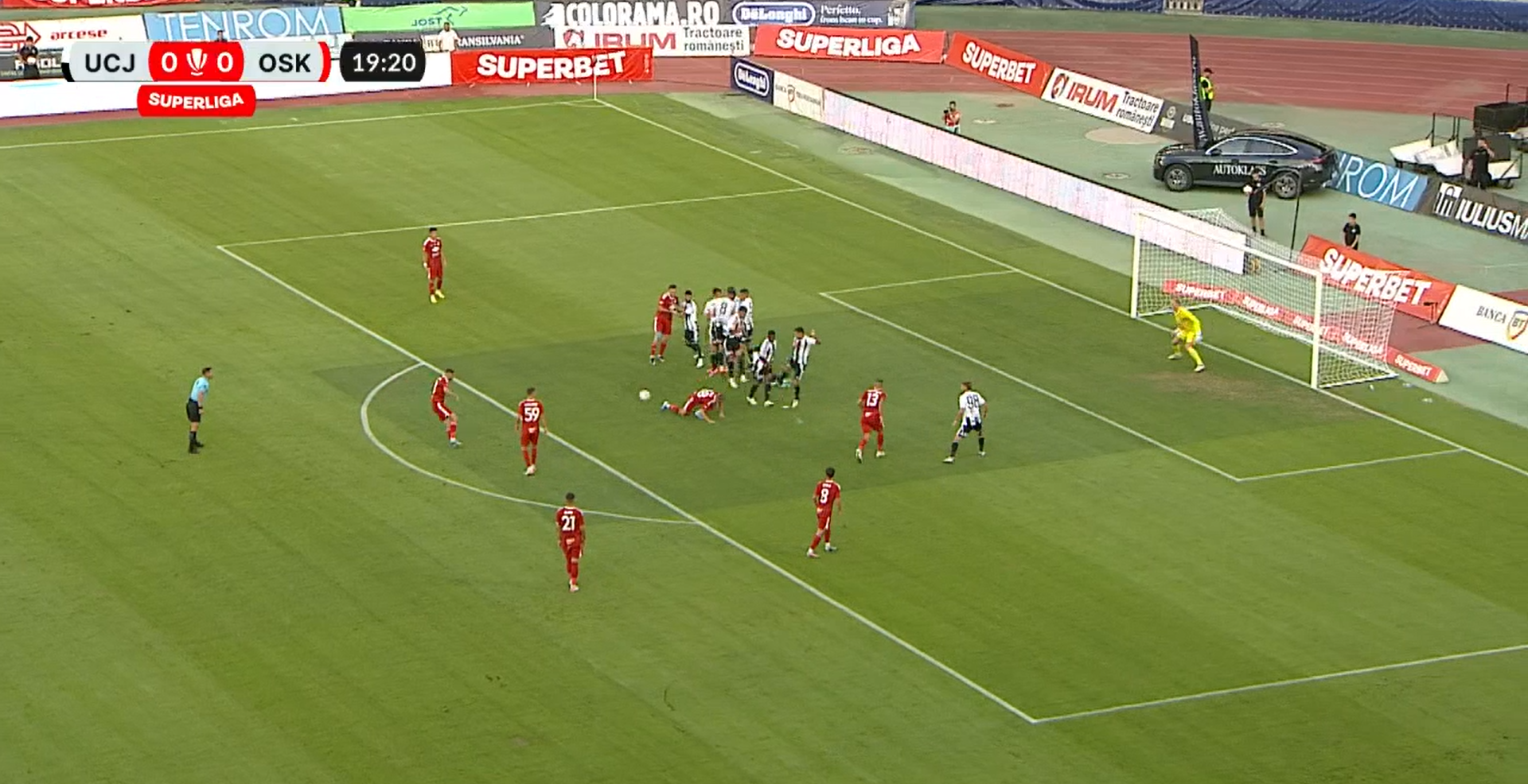 Fază comică la U Cluj - Sepsi / Foto: Prima Sport19.png