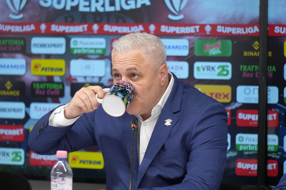 Marius Șumudică a fost prezentat oficial la Rapid (foto: GOLAZO.ro)