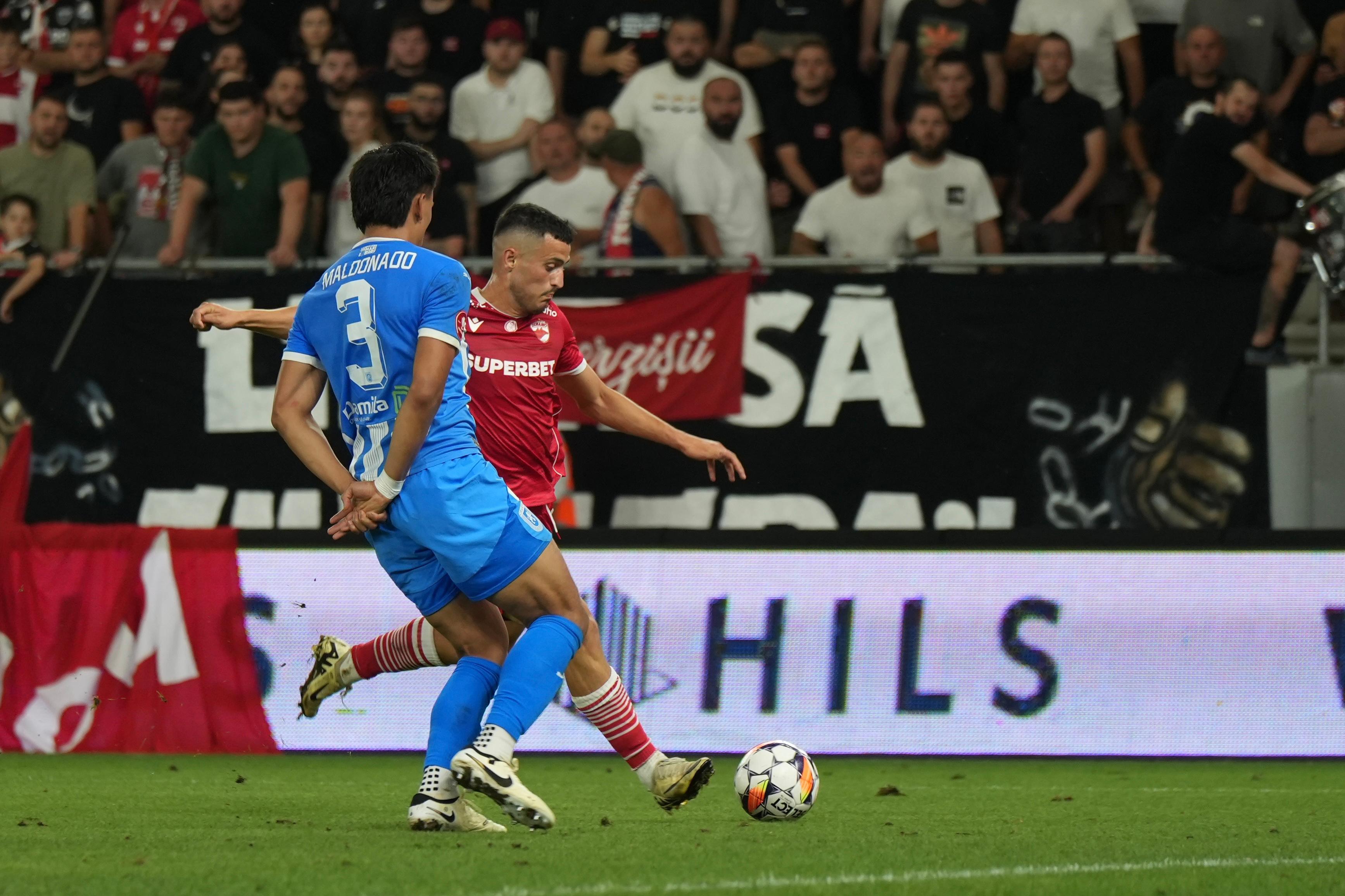 Dinamo - U Craiova (meci)