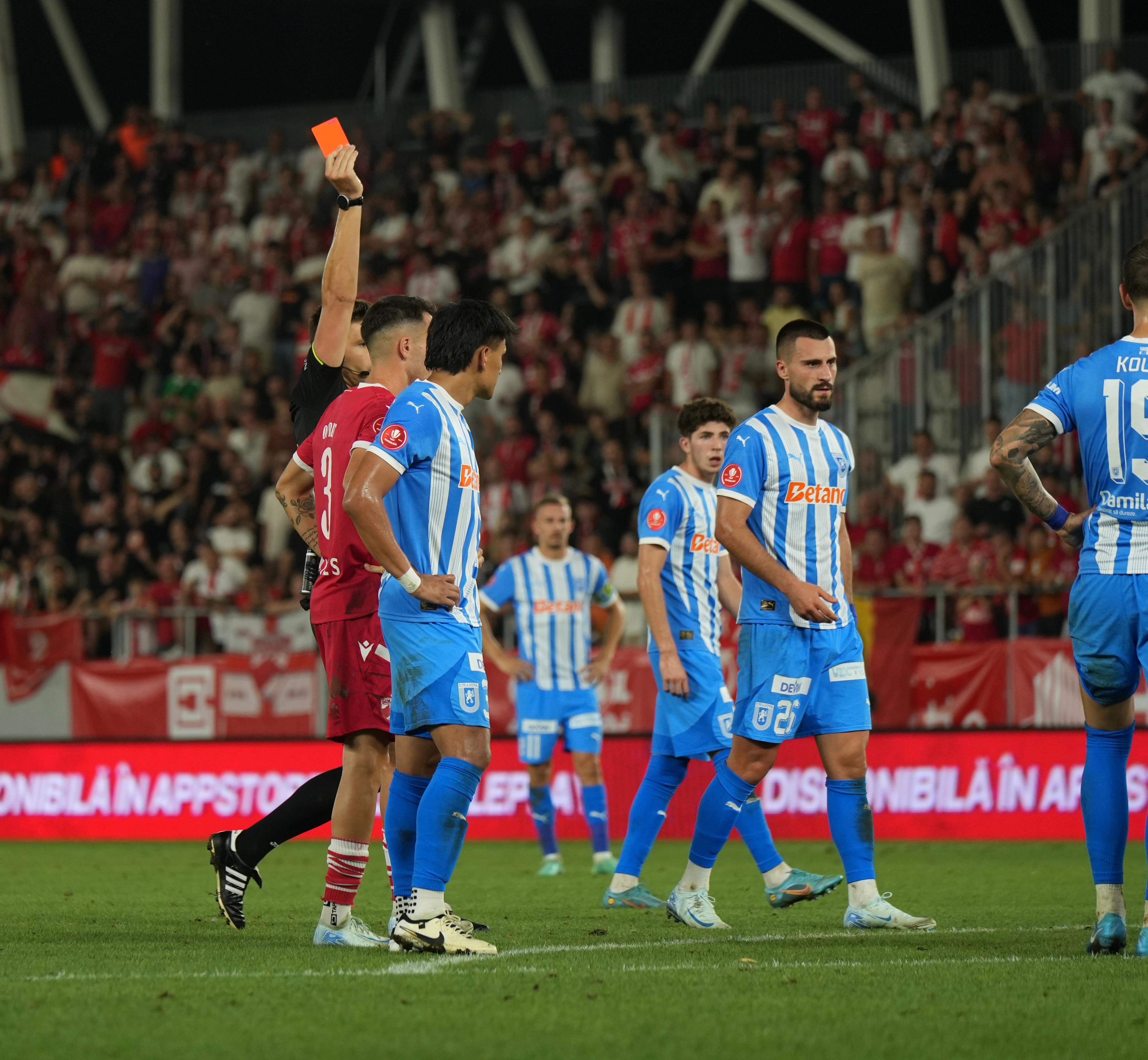 Dinamo - U Craiova (meci)