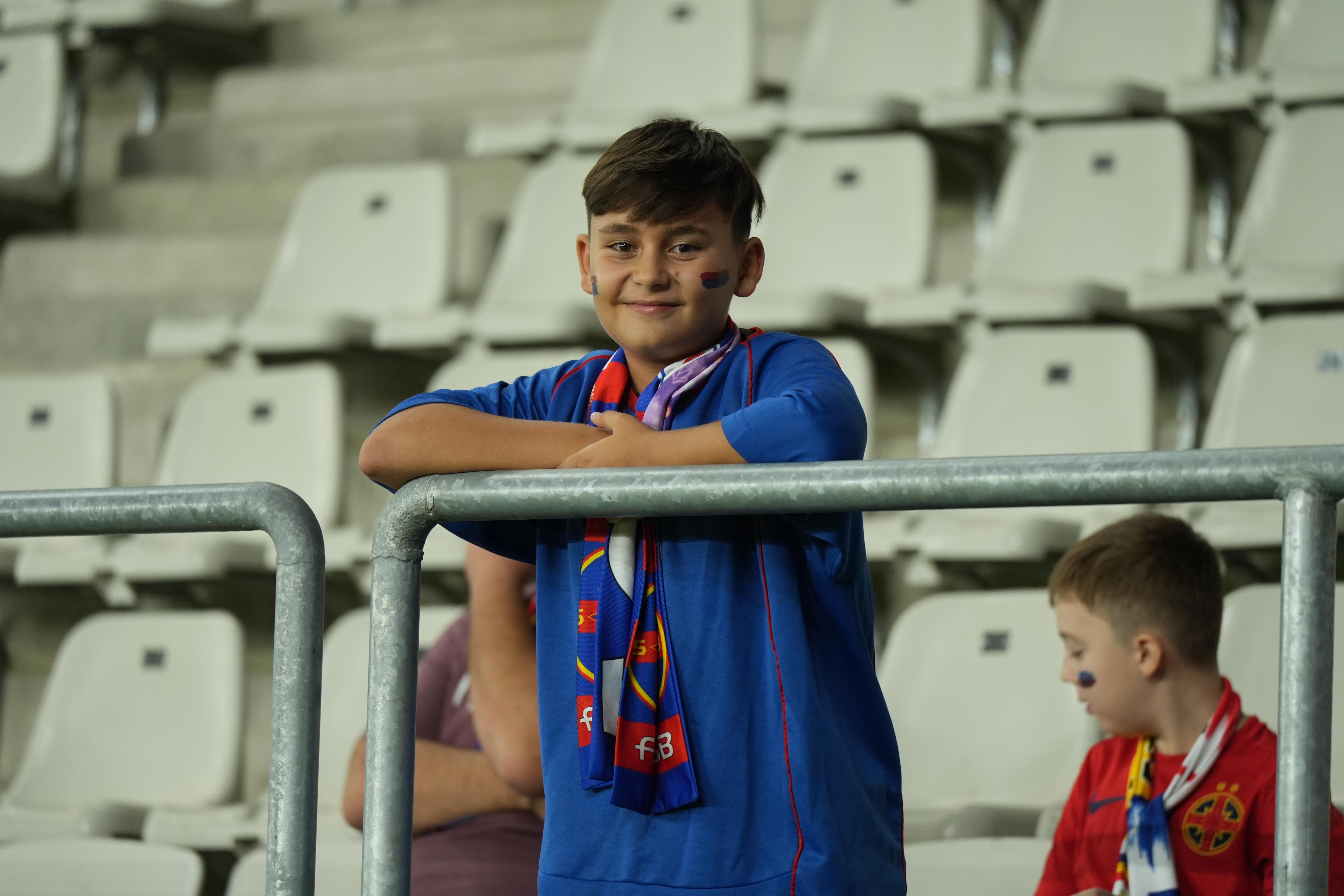 FCSB- UTA ARAD .jpeg