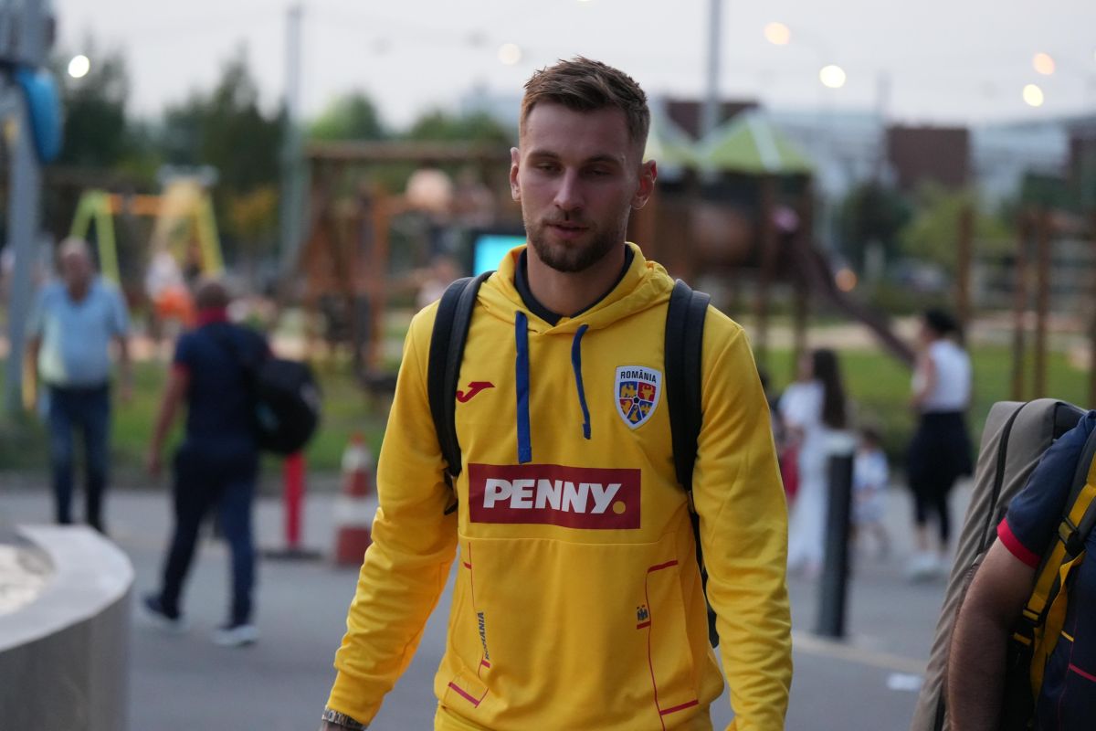 Sosirea naționalei României în Kosovo FOTO GOLAZO.ro