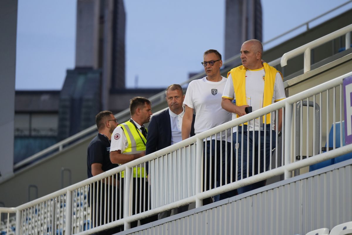 Antrenamentul oficial al Romaniei in Kosovo (10).jpg