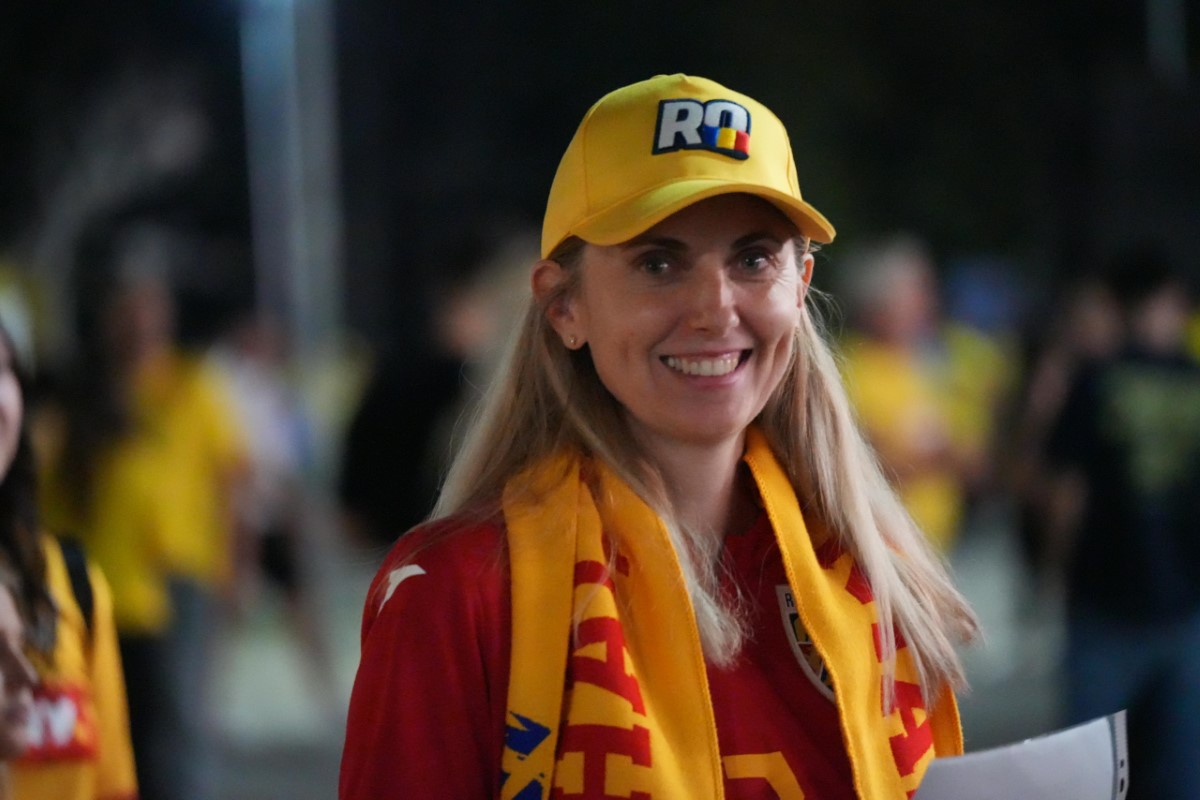 România - Lituania: fanii ajung la stadion