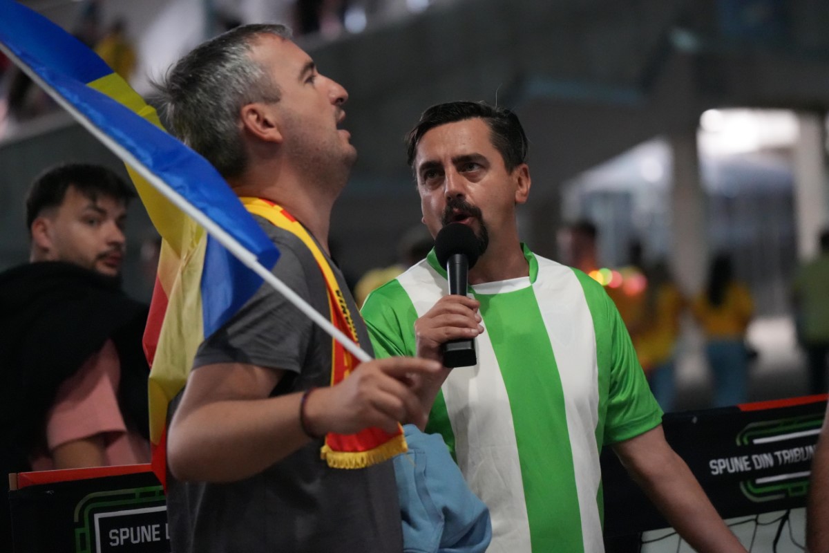 România - Lituania: fanii ajung la stadion