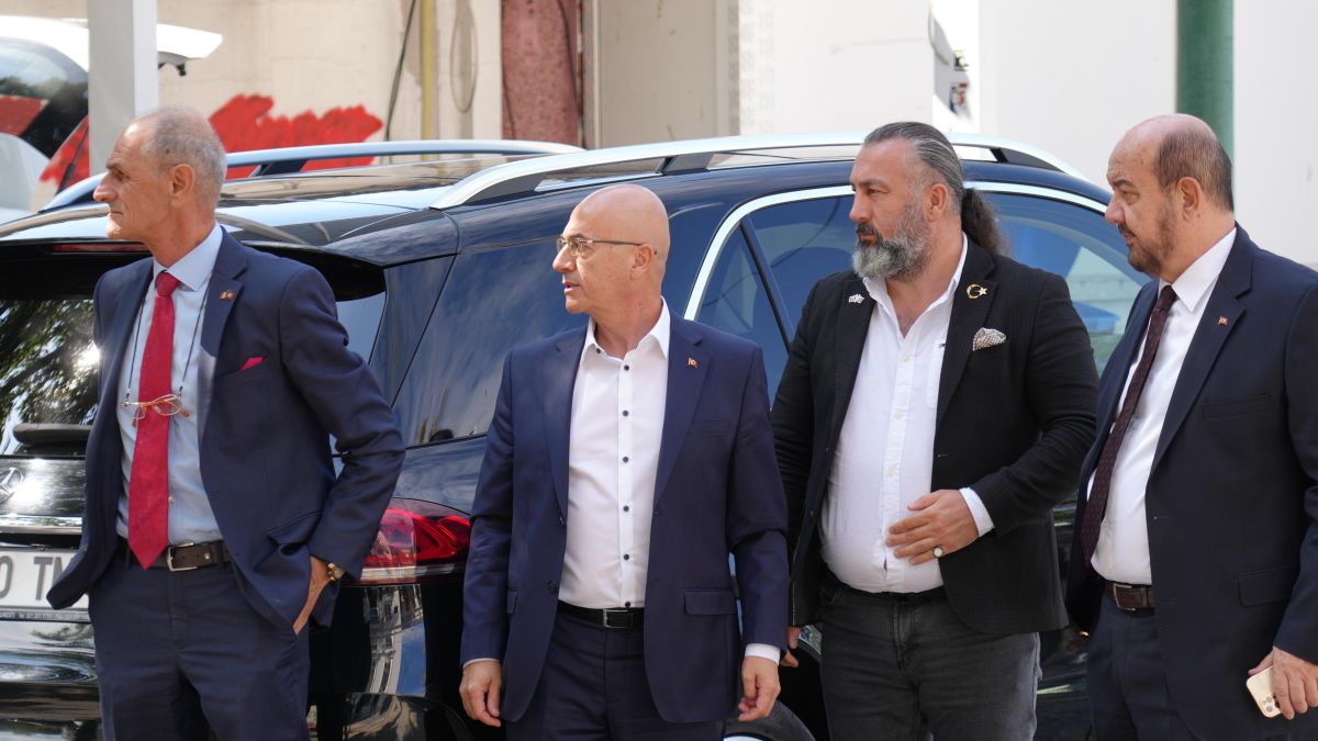 Omagiu pentru Gigi Mulțescu și Valentin Samungi la CS Dinamo