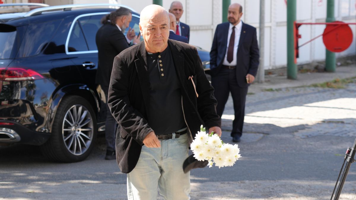 Omagiu pentru Gigi Mulțescu și Valentin Samungi la CS Dinamo