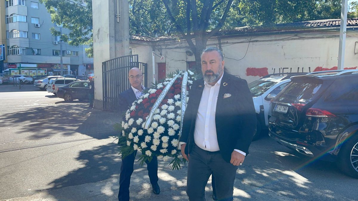 Omagiu pentru Gigi Mulțescu și Valentin Samungi la CS Dinamo
