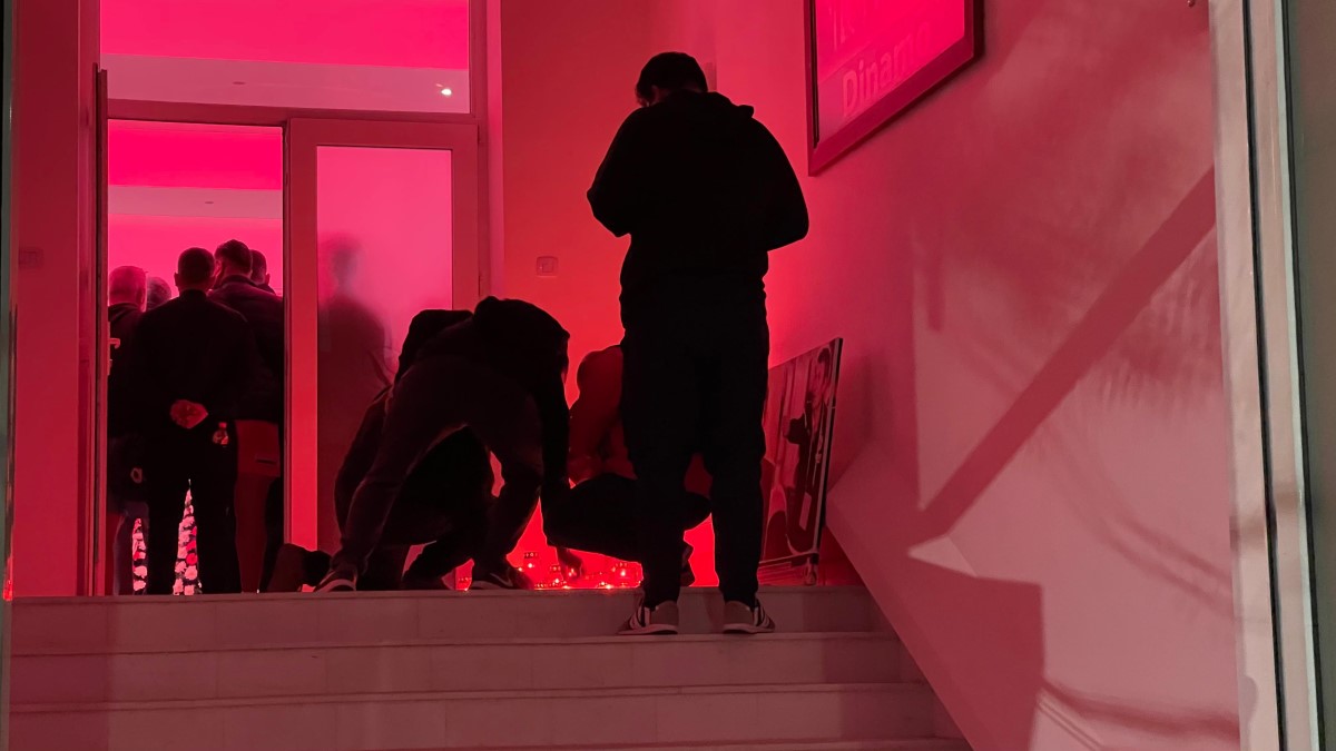 Galeriile lui Dinamo și U Cluj, omagiu pentru Gigi Mulțescu