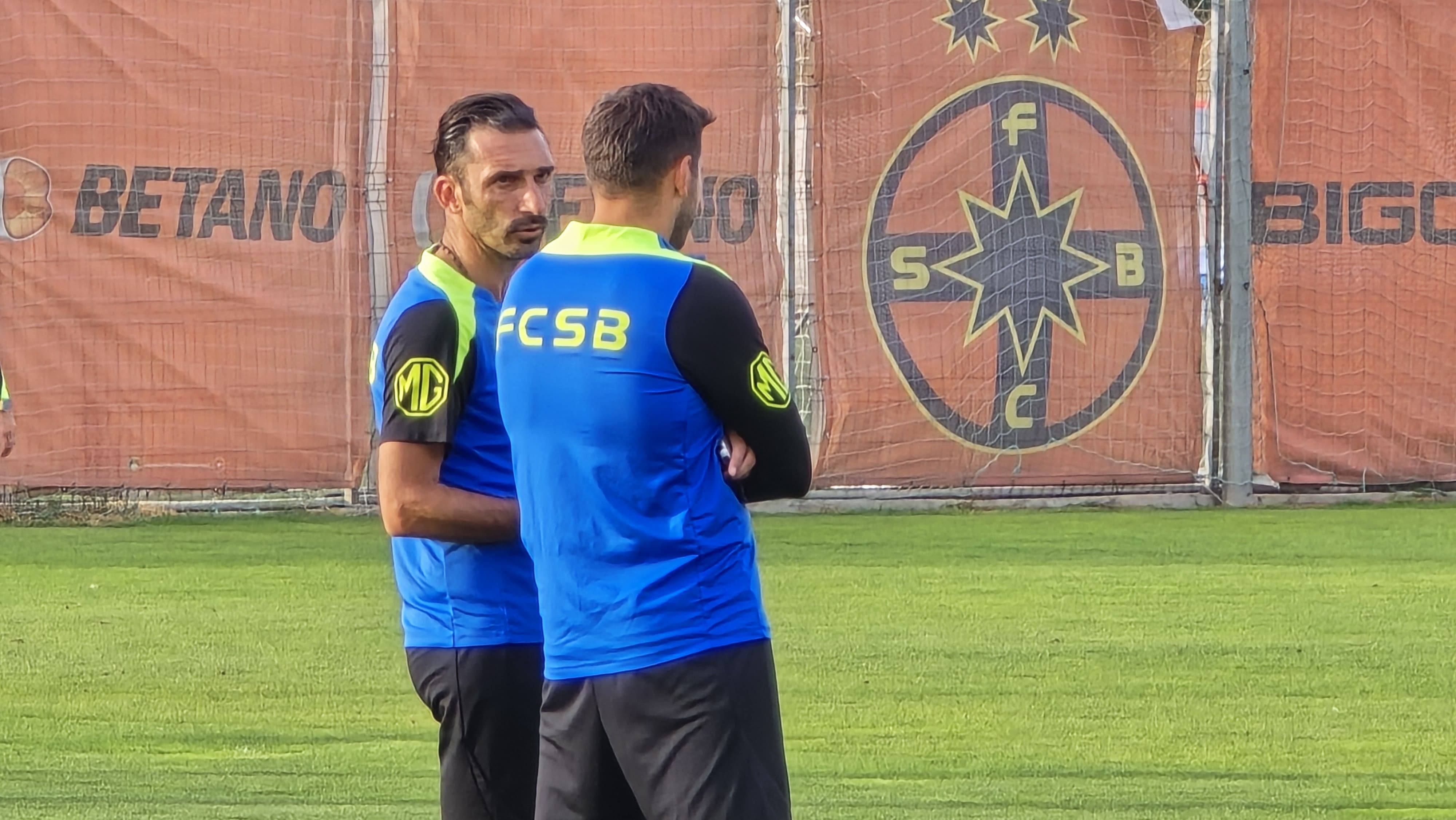 Antrenamentul FCSB înaintea jocului cu RFS Fotografii: Theodor Jumătate