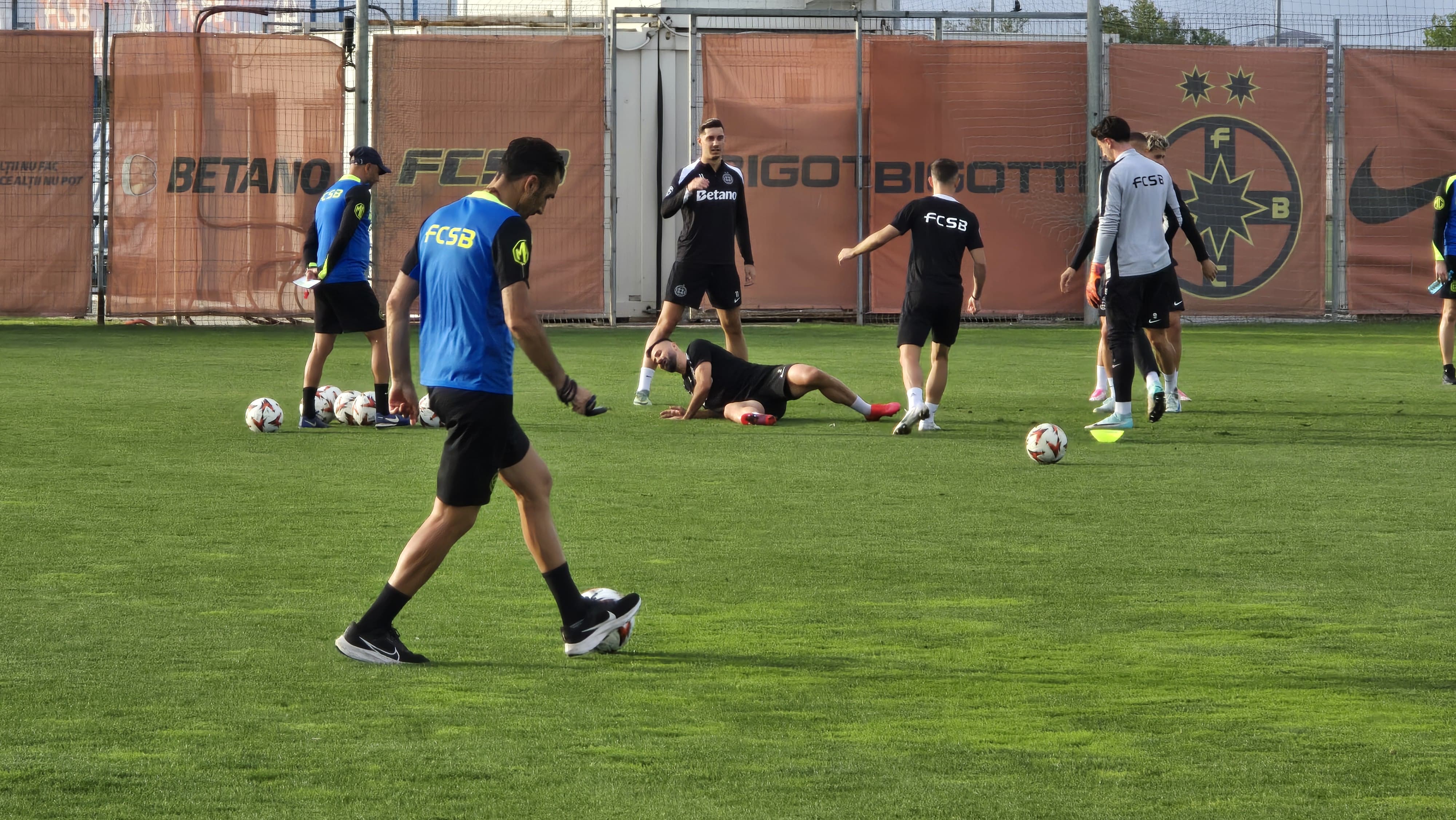 Antrenamentul FCSB înaintea jocului cu RFS Fotografii: Theodor Jumătate