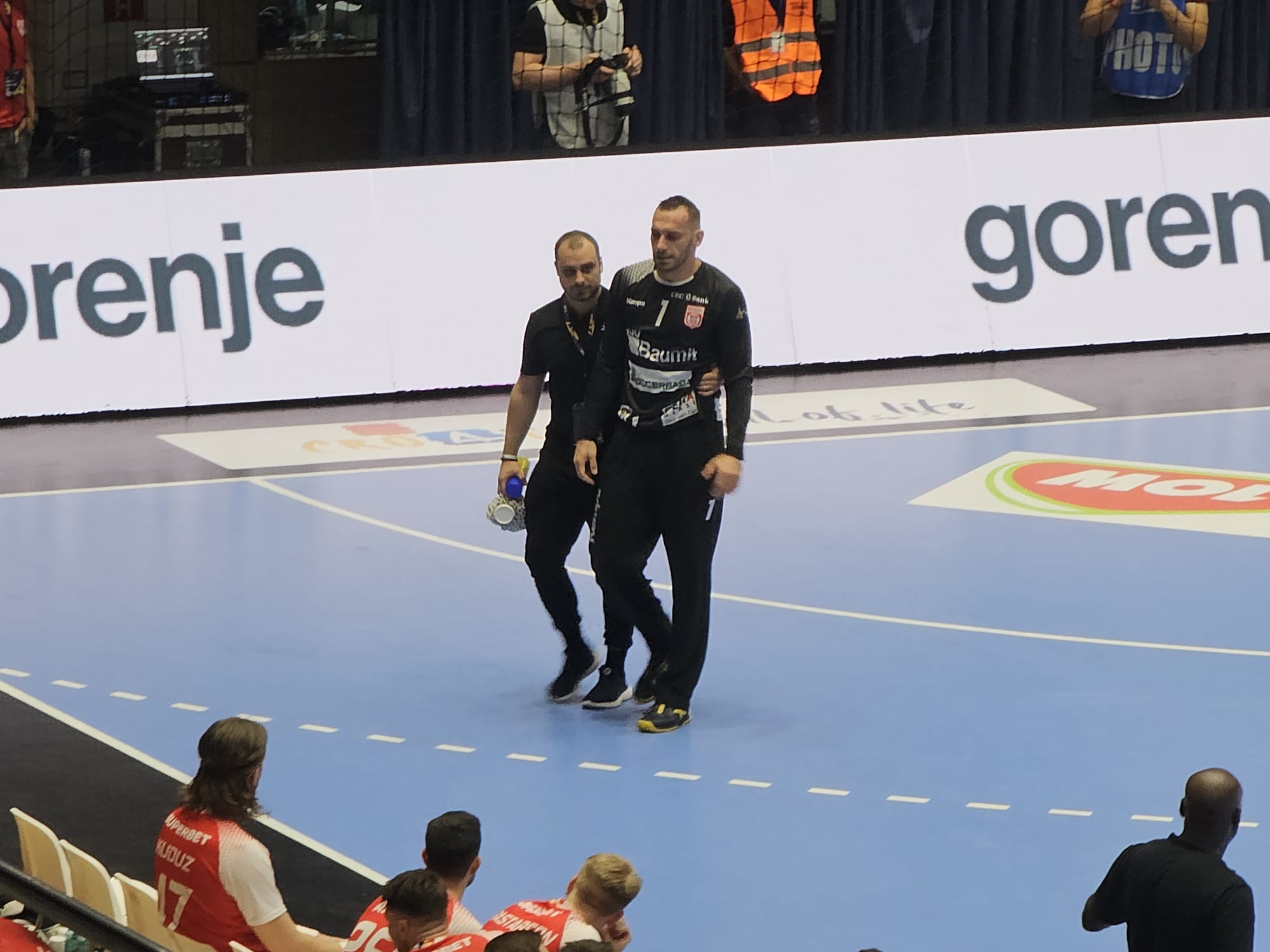 Accidentare Vladimir Cupara în Dinamo - Pelister