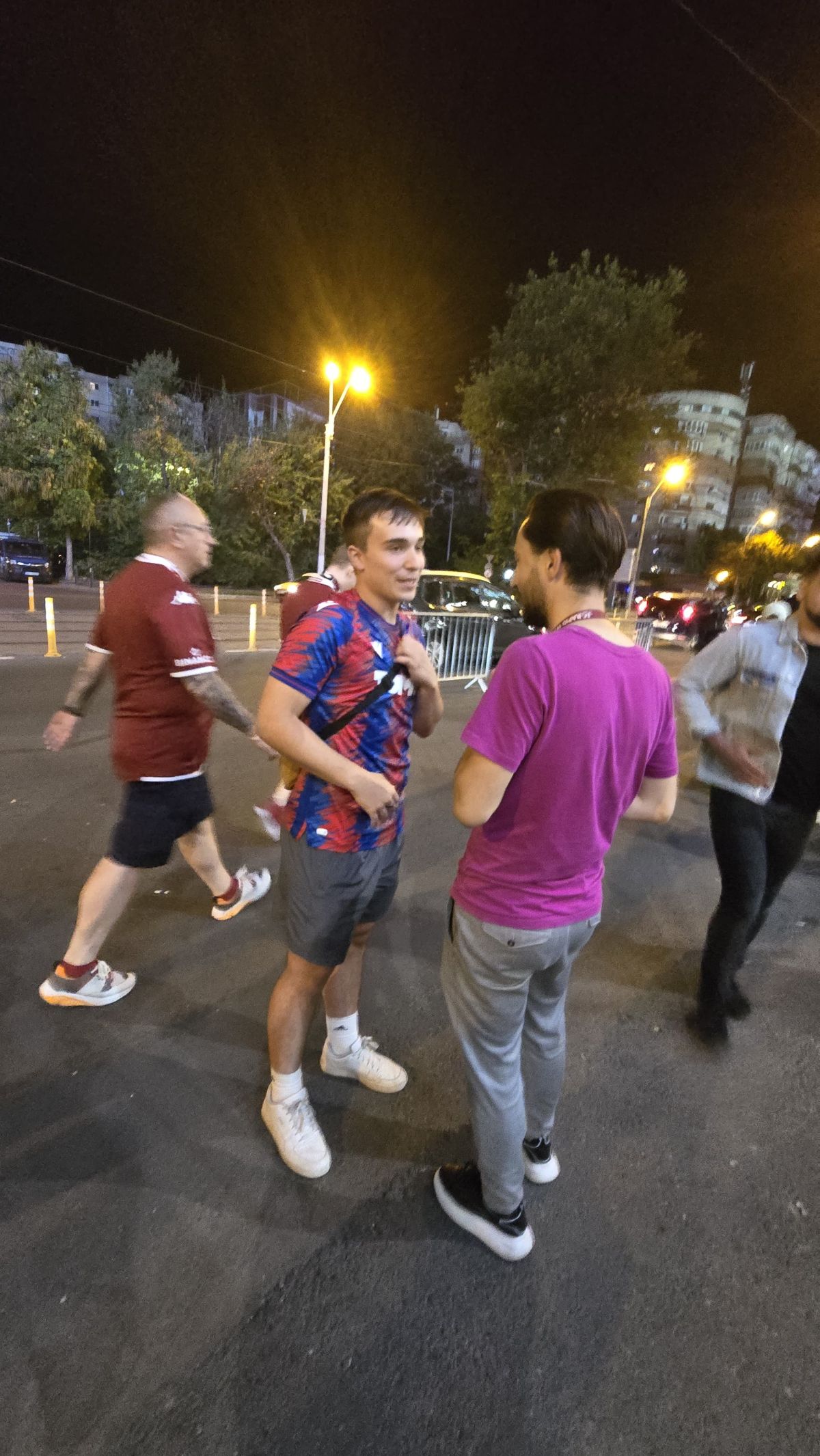 Un german a venit în Giulești în roș-albastru (foto: Theodor Jumătate/GOLAZO.ro)