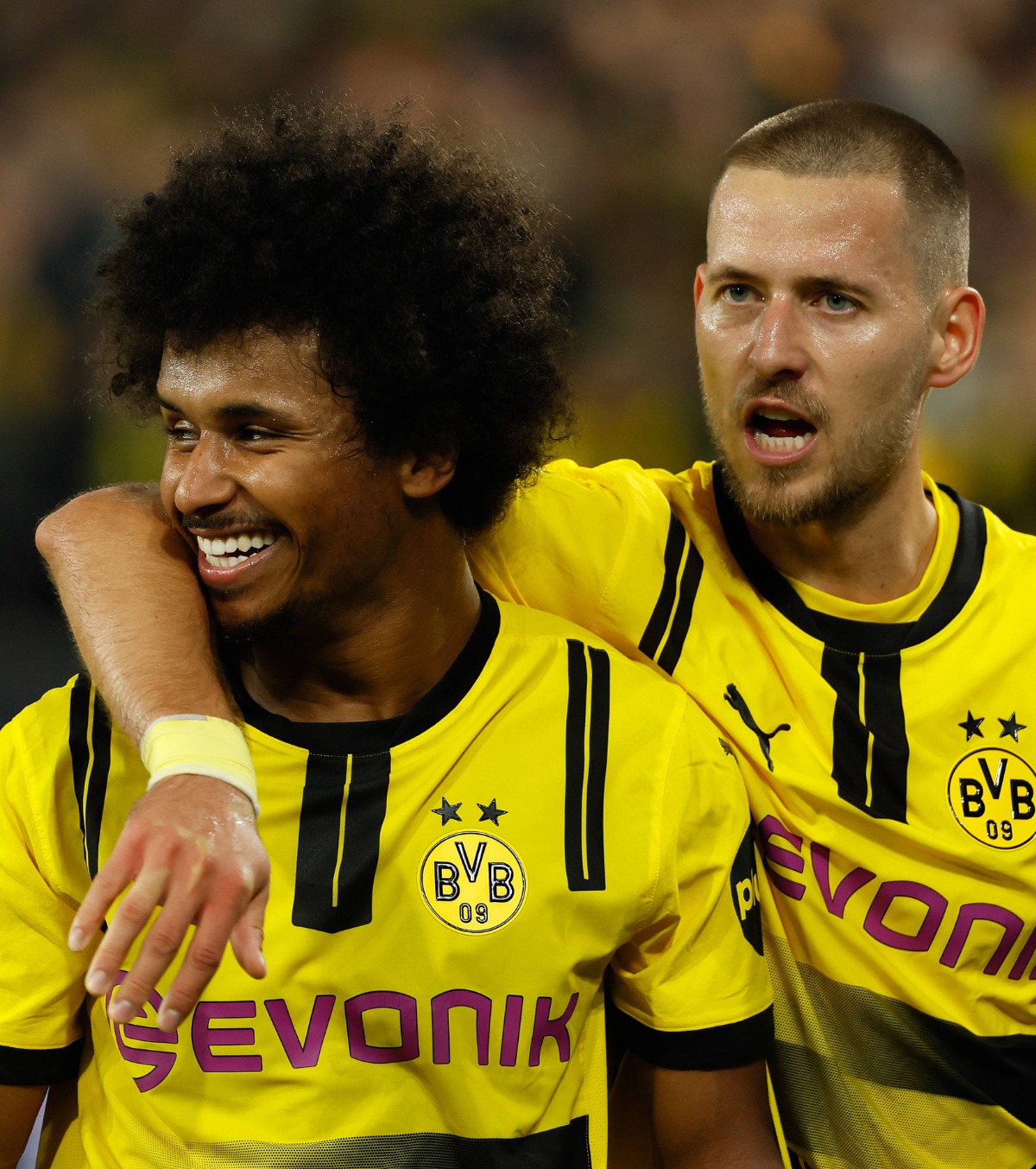 Adeyemi (stânga), hattrick la Dortmund - Celtic 7-1 Foto: Imago