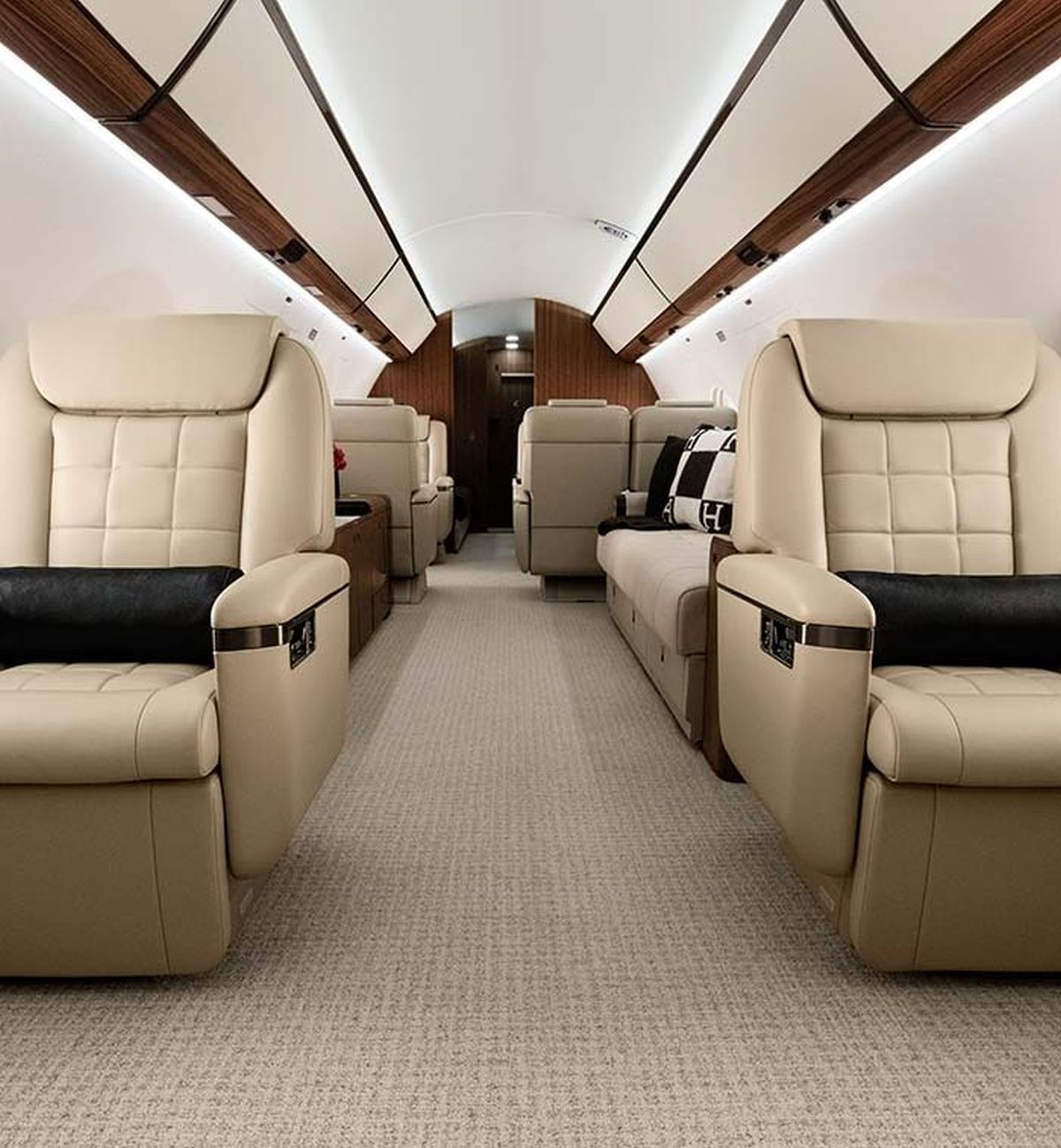 Gulfstream 650ER, noul avion al lui Michael Jordan (foto: gulfstream.com)