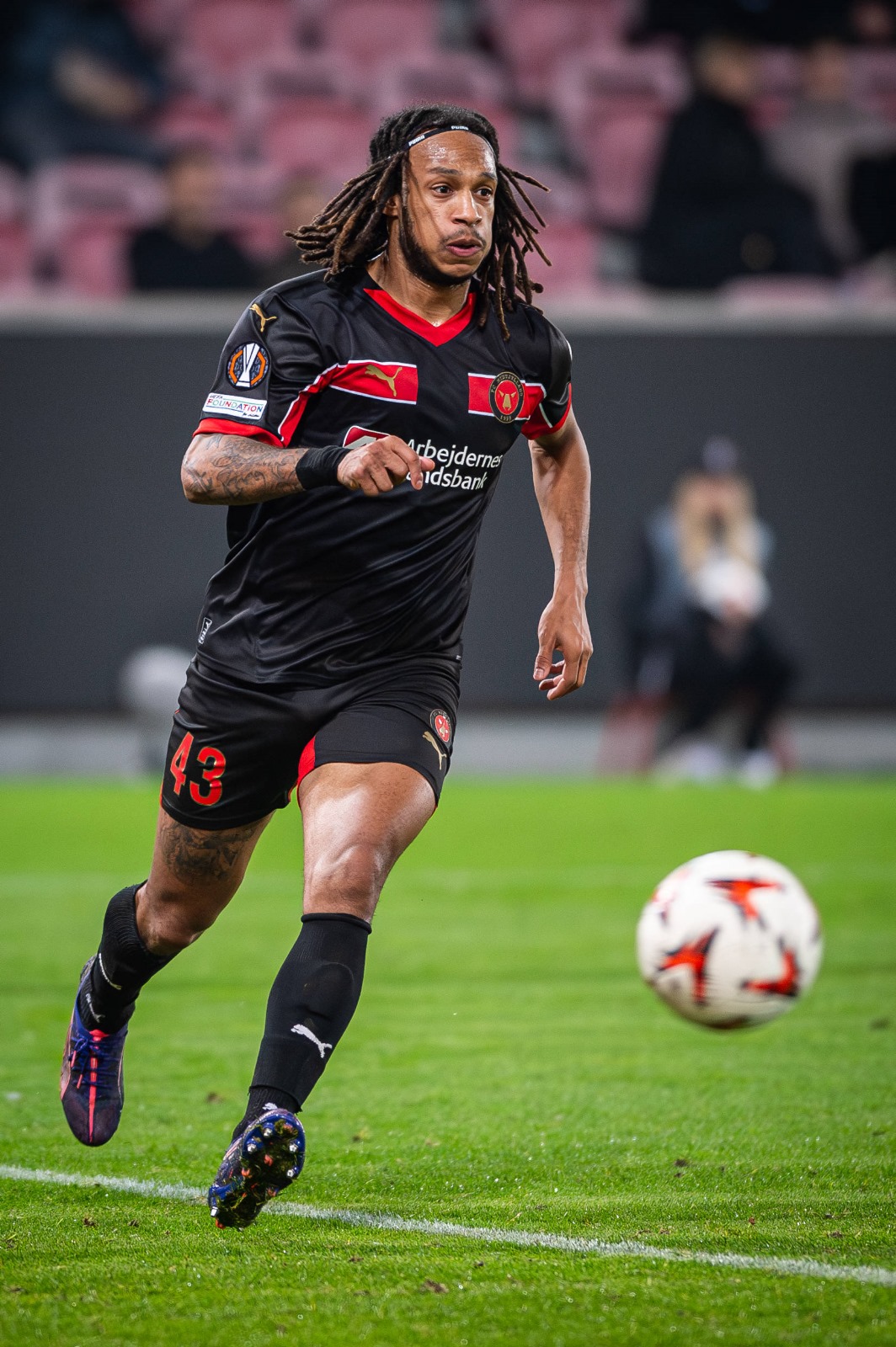 Kevin Mbabu are 3 meciuri în Europa League cu Midtjylland Foto: Imago