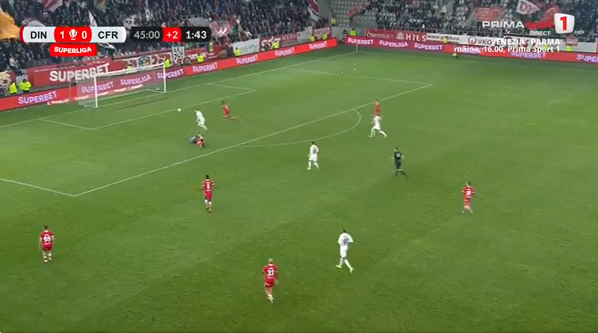 Golul lui Louis Munteanu din Dinamo - CFR