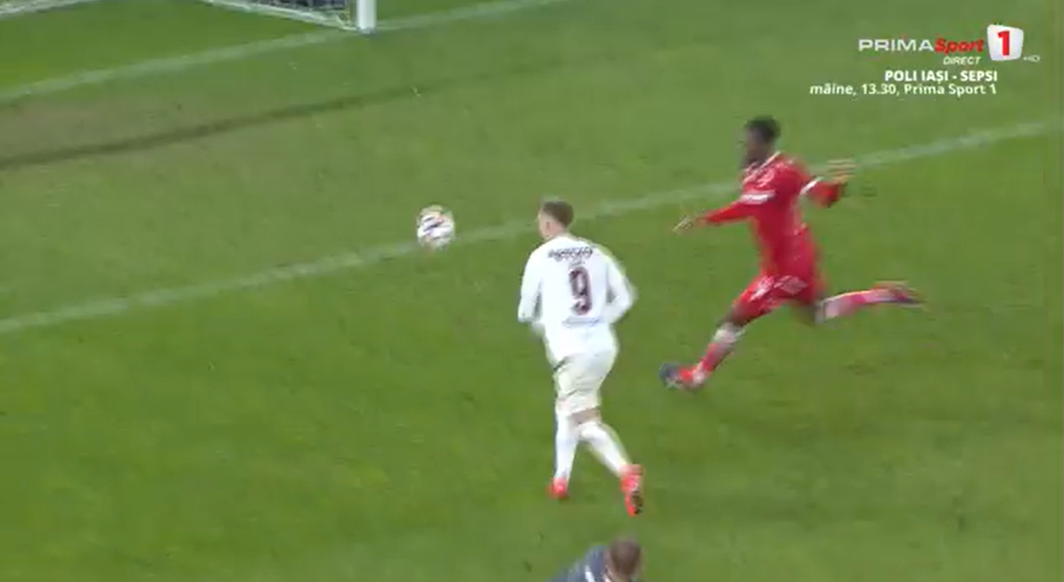 Golul lui Louis Munteanu din Dinamo - CFR