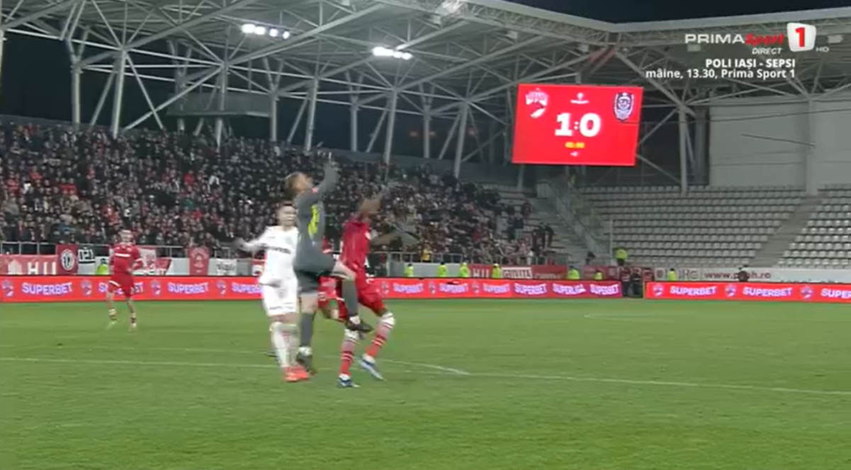 Golul lui Louis Munteanu din Dinamo - CFR