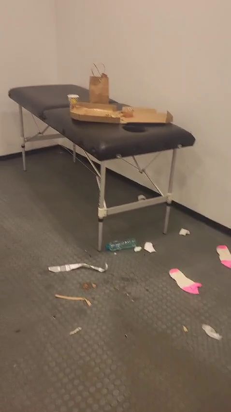 Cum au lăsat kosovarii vestiarul FOTO Capturi tiktok.com mariancodirla86 (18).jpg