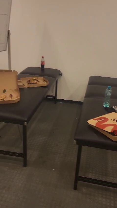 Cum au lăsat kosovarii vestiarul FOTO Capturi tiktok.com mariancodirla86 (20).jpg
