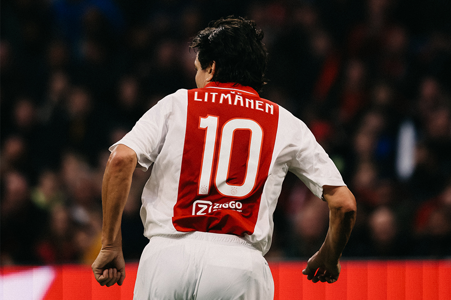 Ajax Amsterdam a sărbătorit 125 de ani de la înființare cu un meci vs. legendele lui Real Madrid. Foto: ajax.nl
