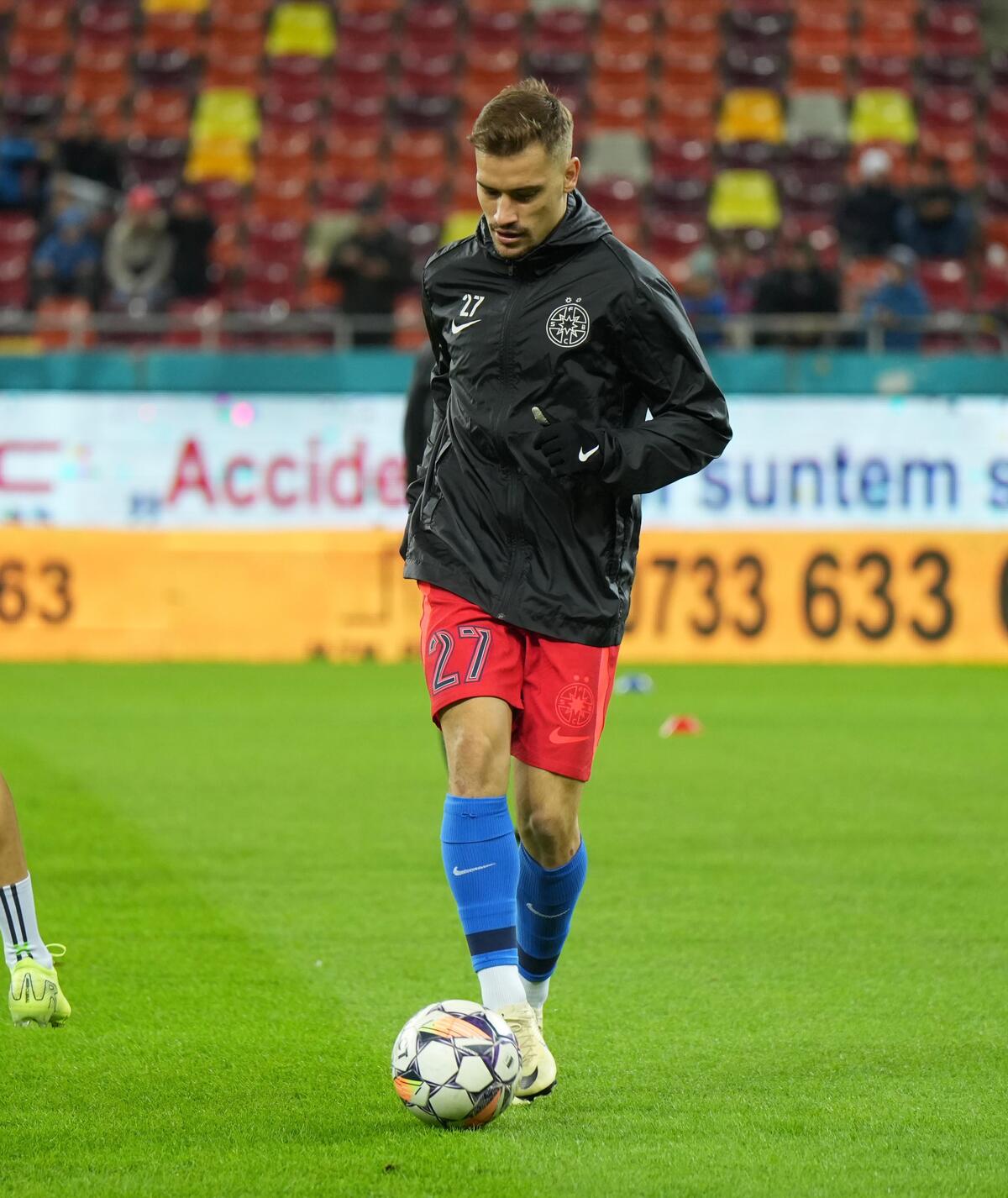 FCSB - Unirea Slobozia, înainte de meci/Foto:Iosif Popescu - GOLAZO.ro.jpeg