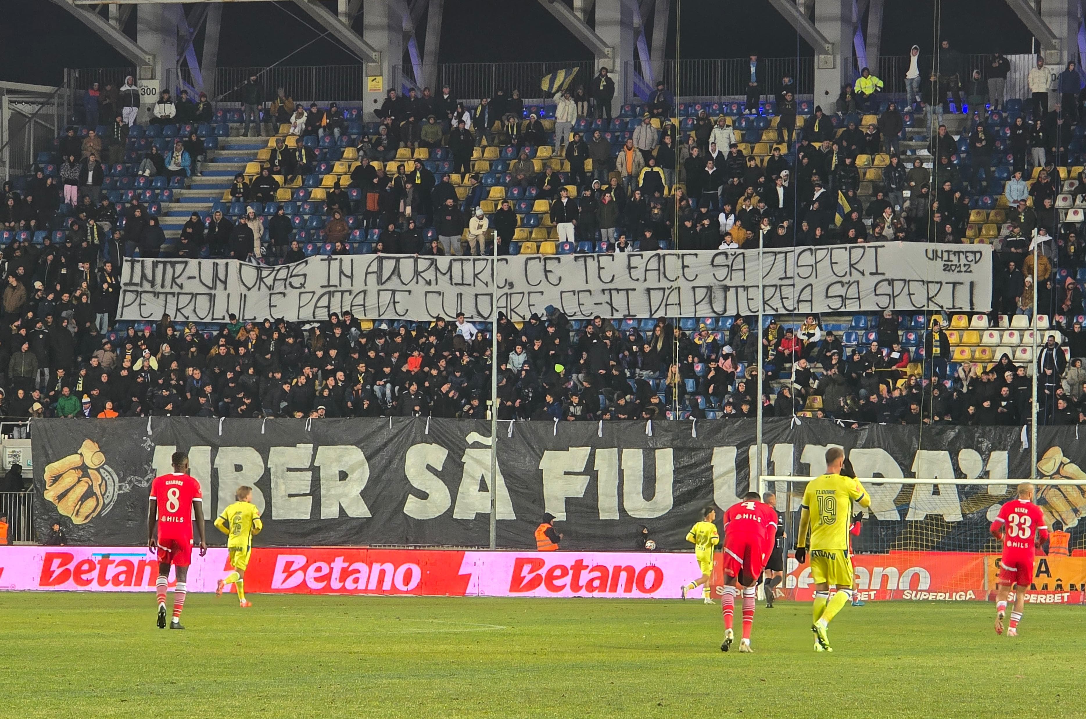 Petrolul - Dinamo 0-1  „Câinii” au urcat  pe podium , la două puncte de liderul U Cluj