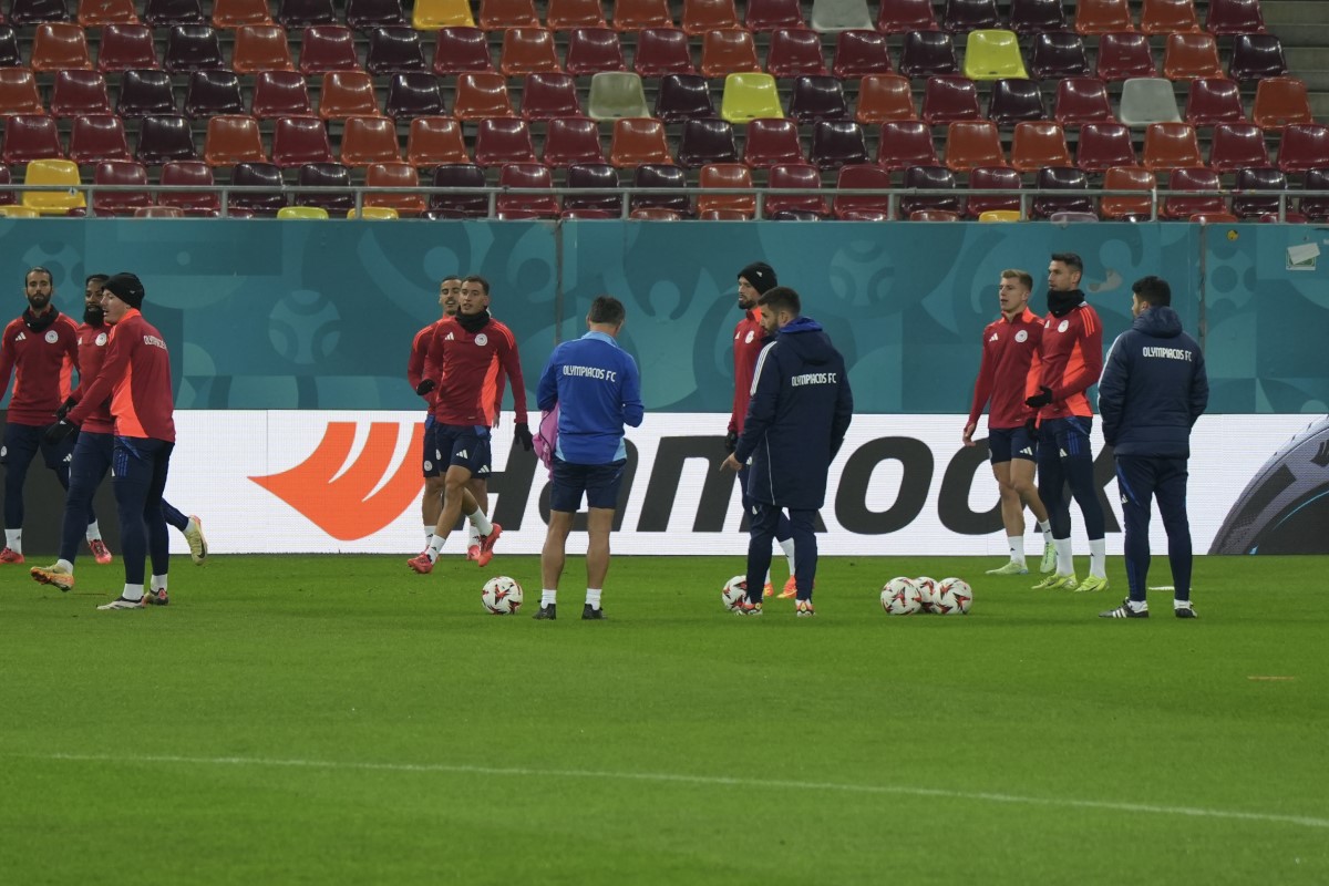 FCSB - Olympiacos. Antrenamentul grecilor. Foto: Iosif Popescu