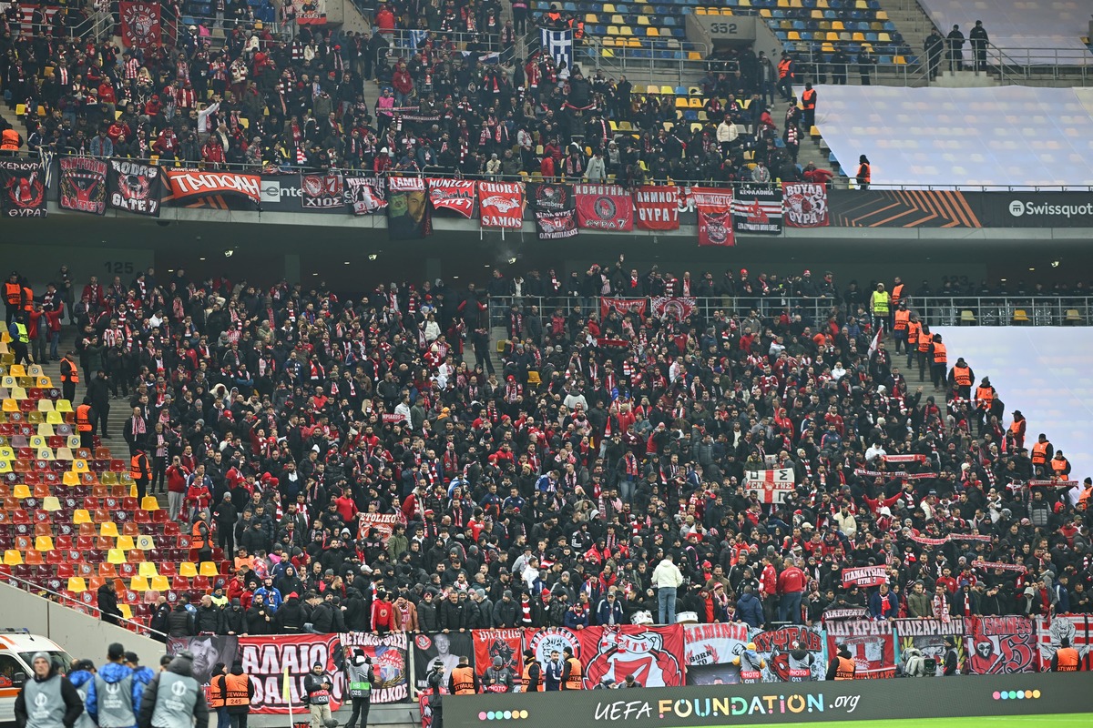 FCSB - Olympiacos, înainte de meci/ FOTO: Raed Krishan - GOLAZO.ro.jpeg