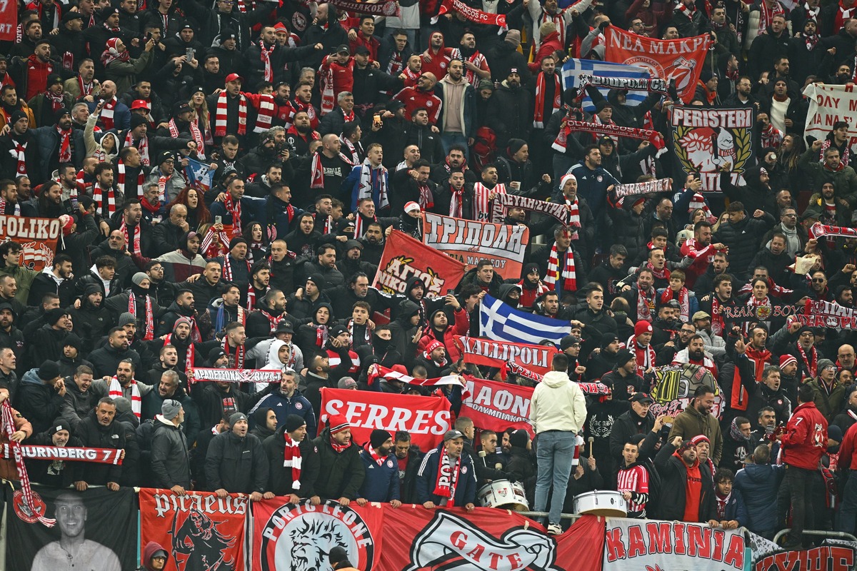 FCSB - Olympiacos, înainte de meci/ FOTO: Raed Krishan - GOLAZO.ro.jpeg