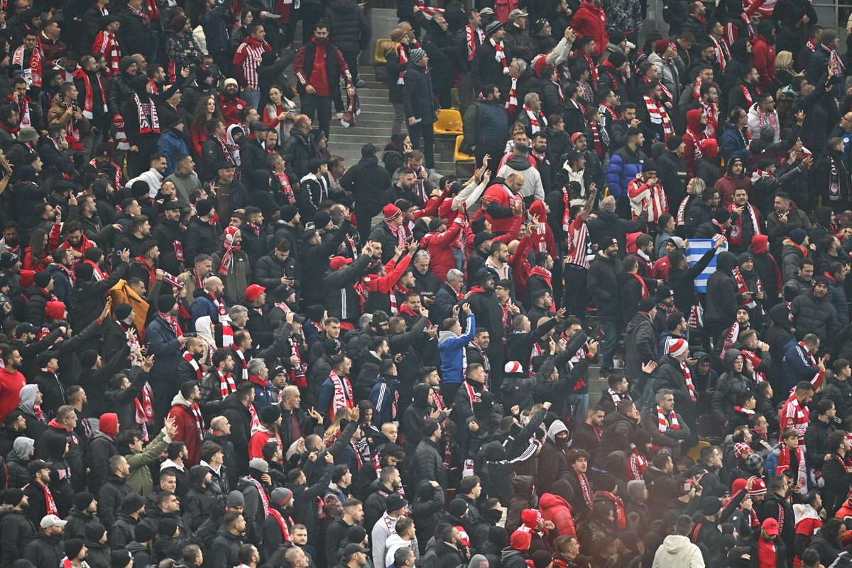 FCSB - Olympiacos, înainte de meci/ FOTO: Raed Krishan - GOLAZO.ro.jpeg