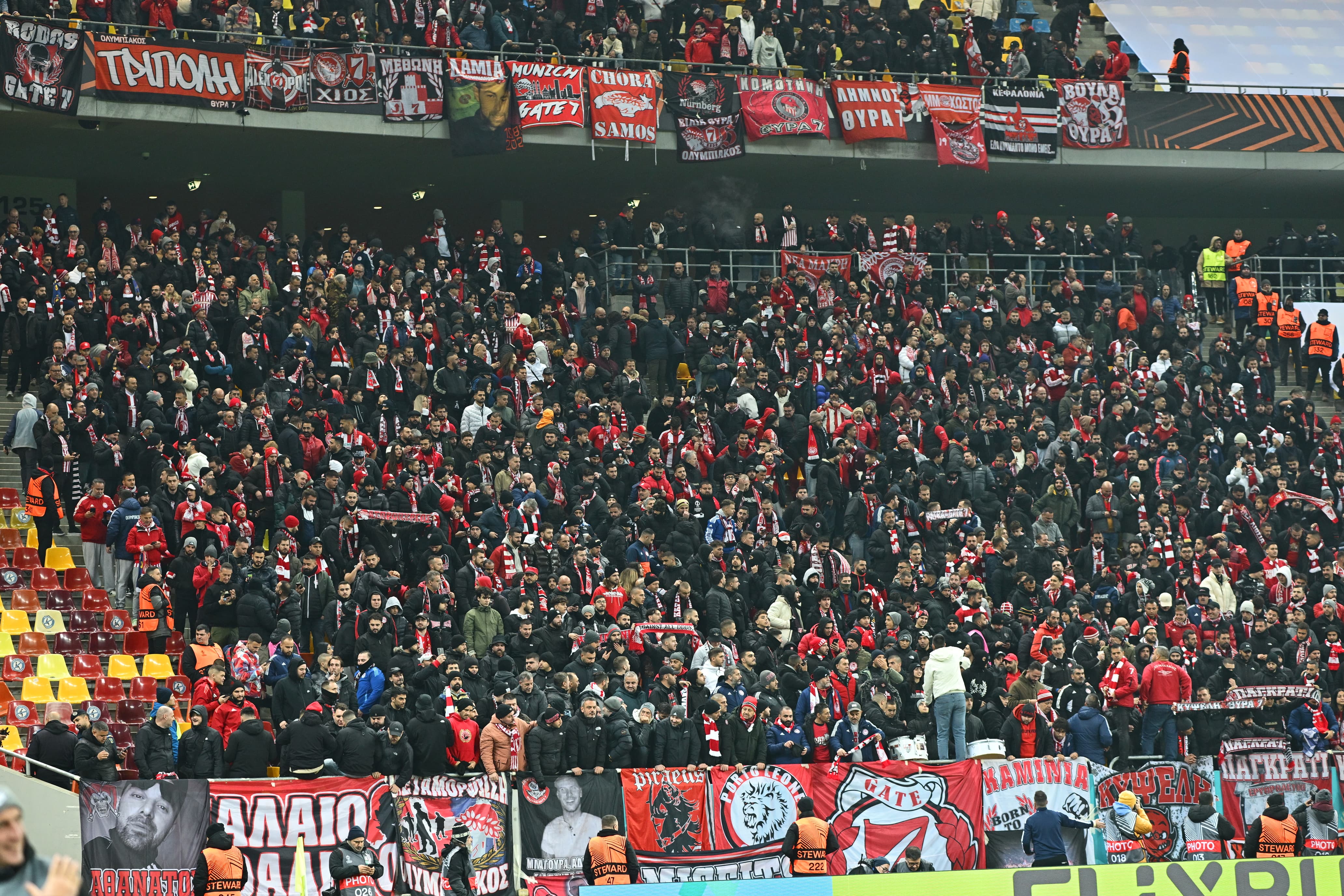Duelul galeriilor pe Arena Națională, la FCSB - Olympiacos
