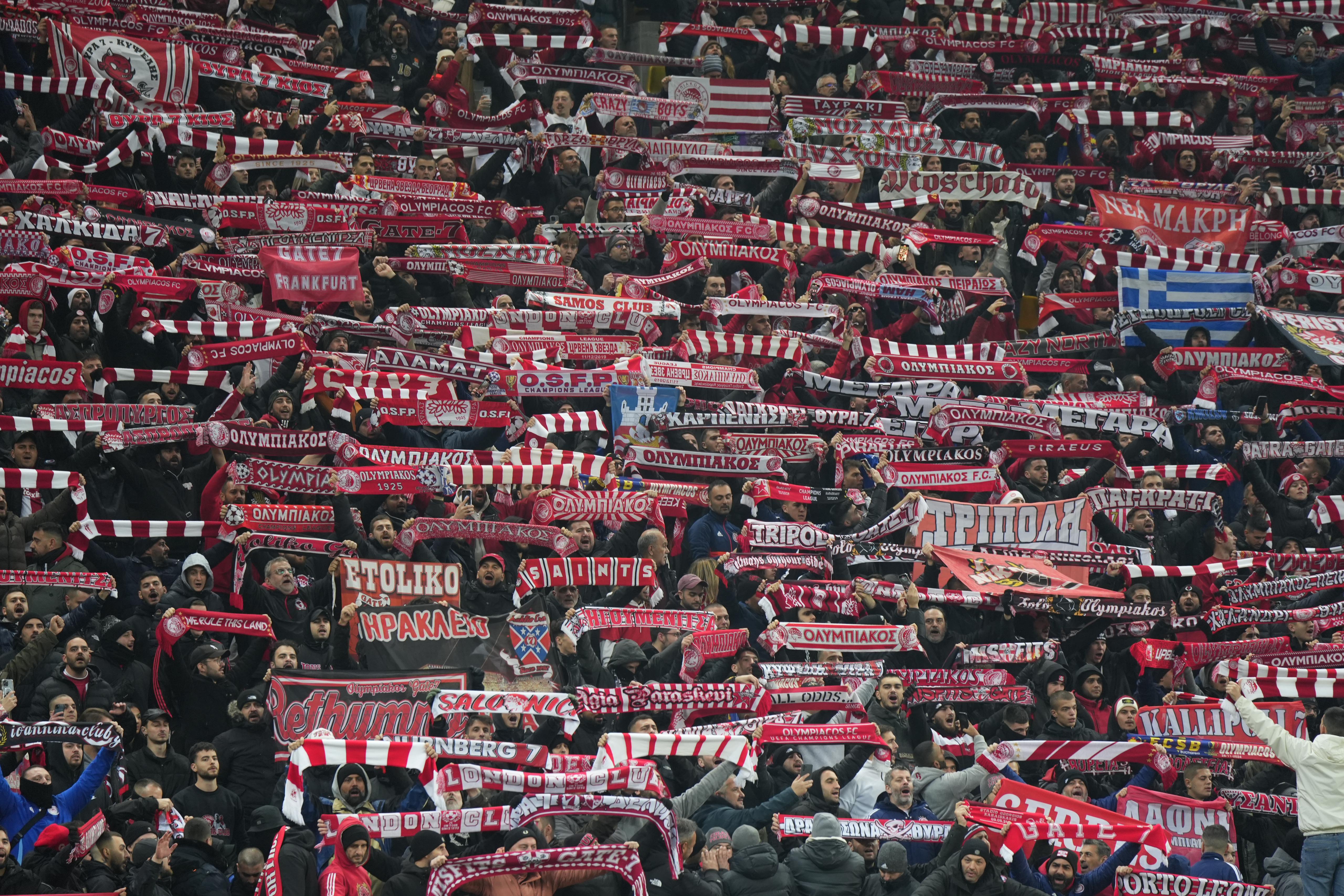 Duelul galeriilor pe Arena Națională, la FCSB - Olympiacos